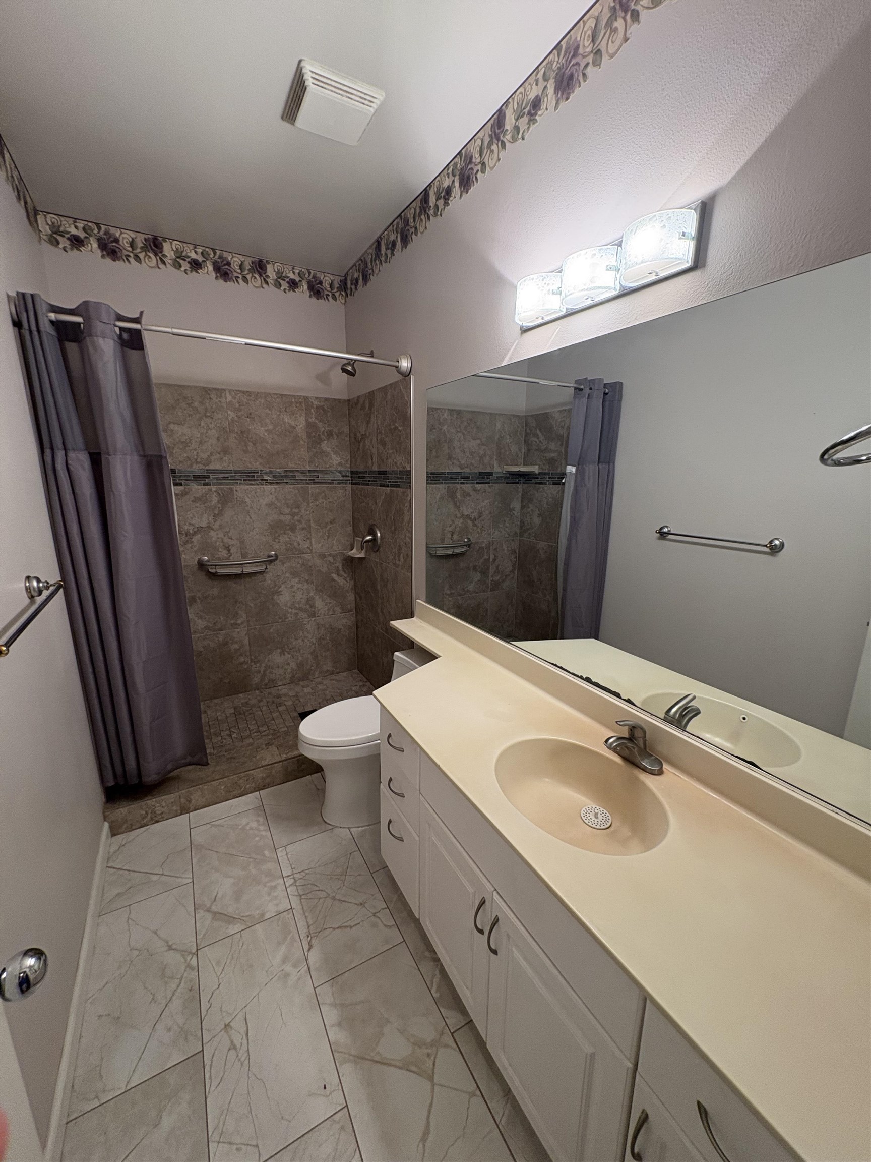 3950 Kalai Waa St Unit C102 thumbnail 10