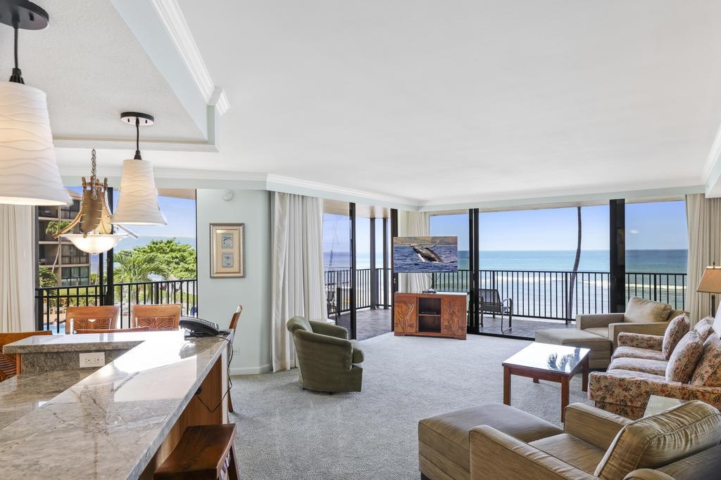 Kaanapali Shores — Kaanapali Shores, Kaanapali — property photo 2 of 45