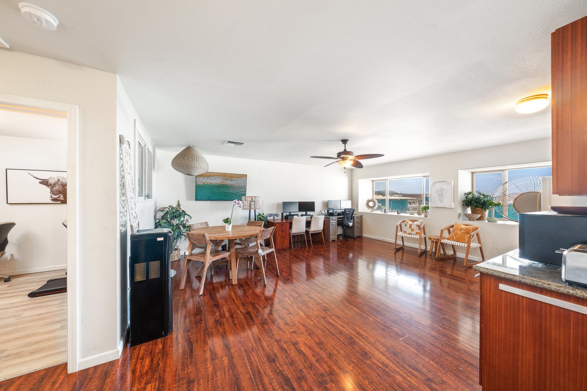 Emerald Plaza Place — Emerald Plaza Place, Lahaina — property photo 5 of 25