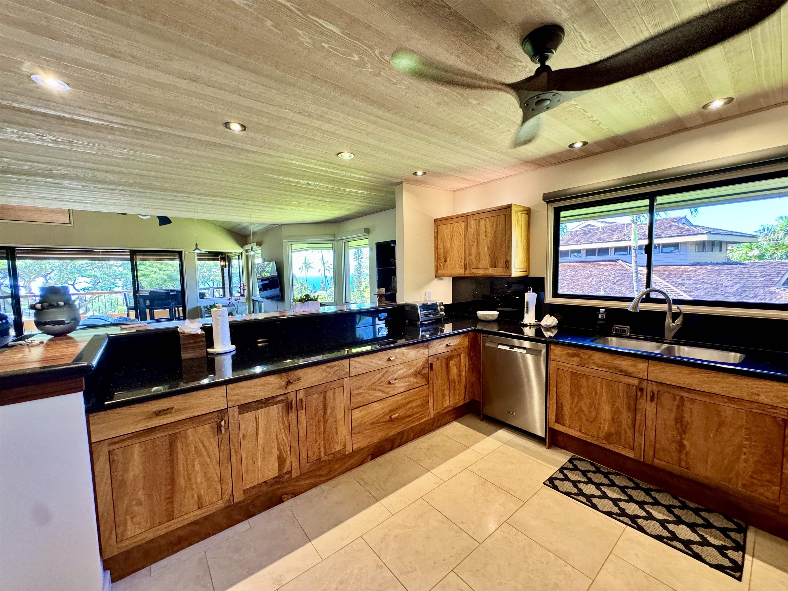 Masters — Masters, Kaanapali — property photo 12 of 40