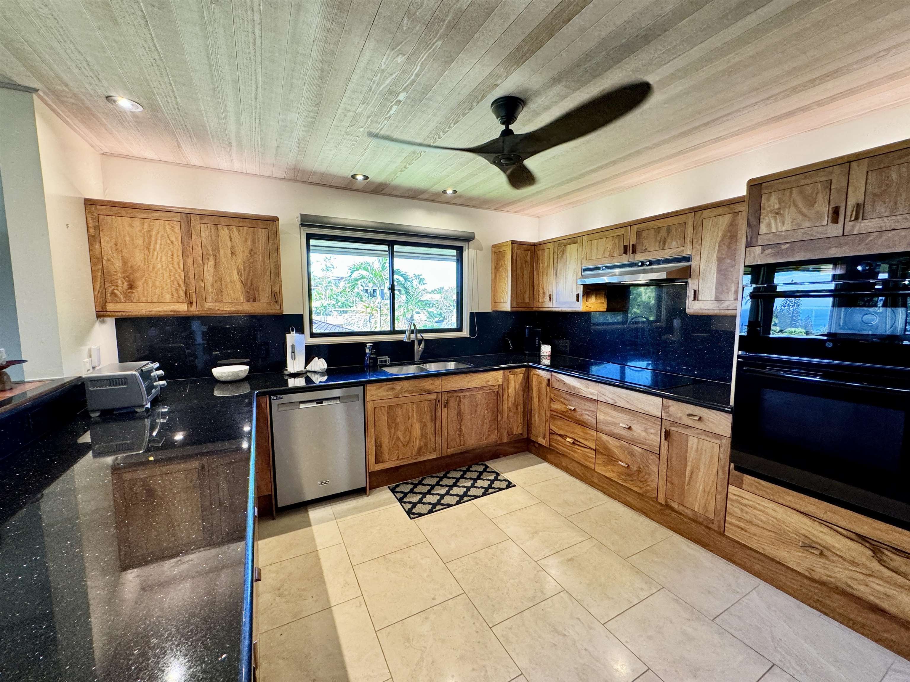 Masters — Masters, Kaanapali — property photo 14 of 40