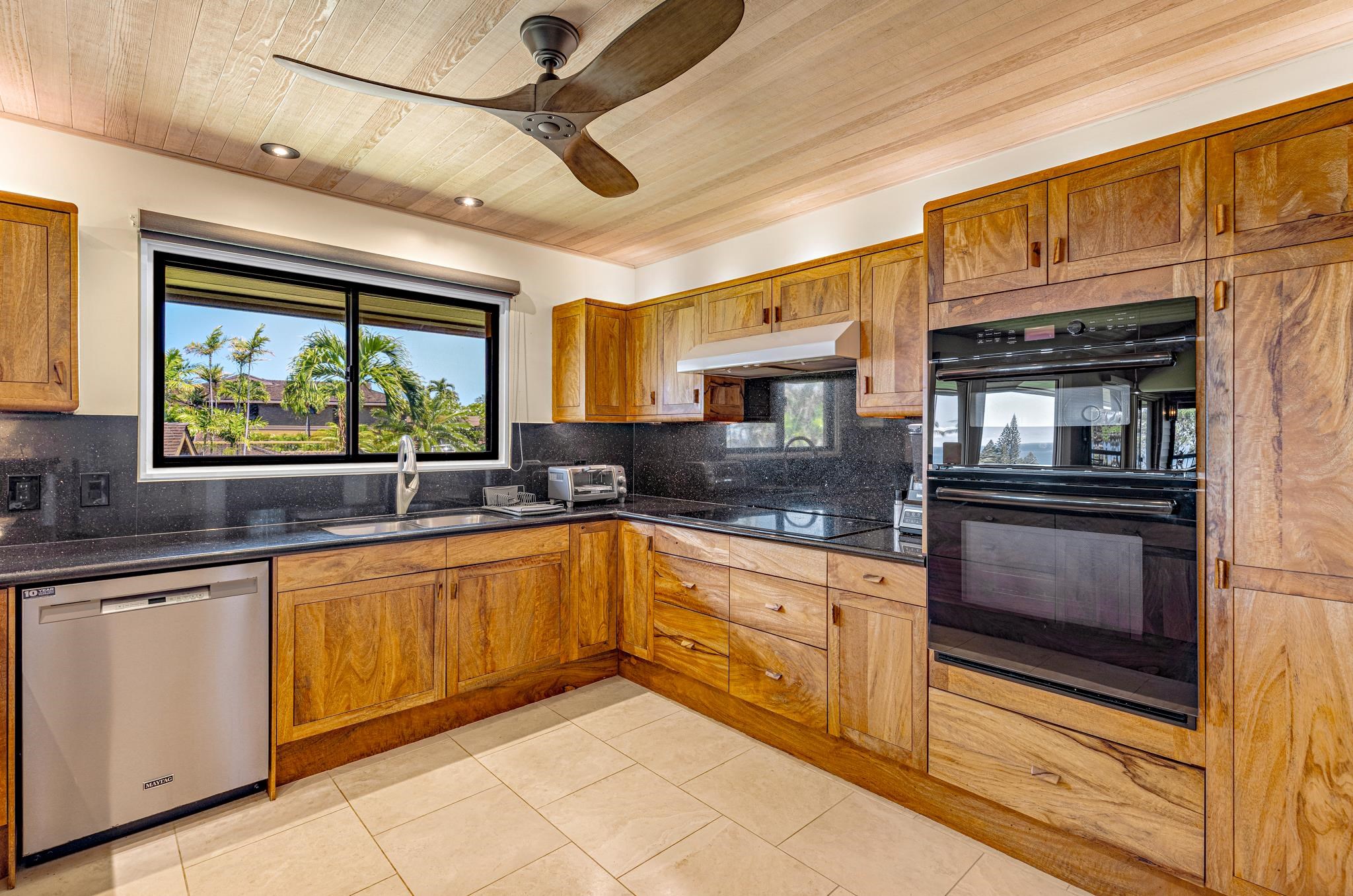 Masters — Masters, Kaanapali — property photo 22 of 48