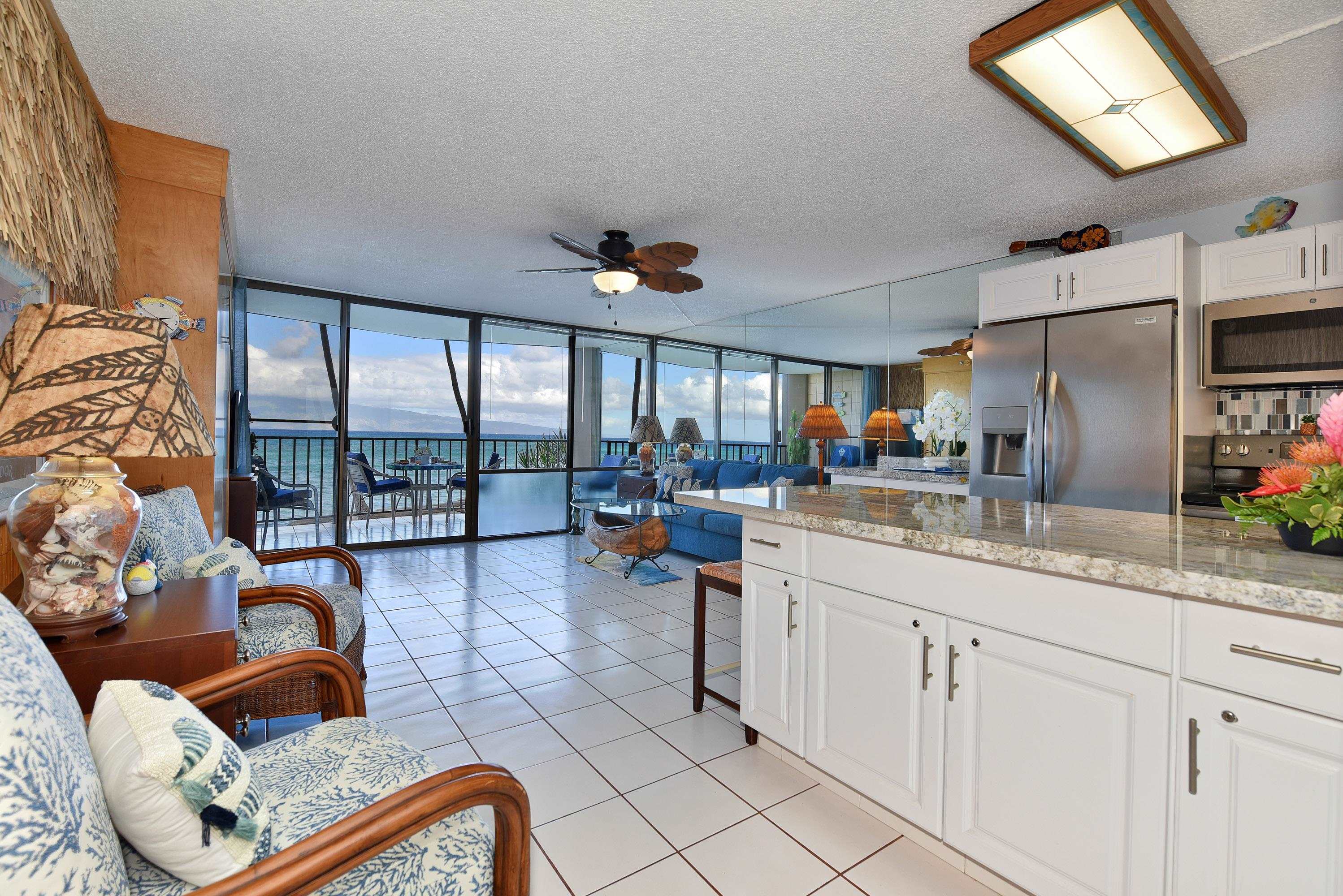 Valley Isle Resort — Valley Isle Resort, Napili/Kahana/Honokowai — property photo 2 of 45