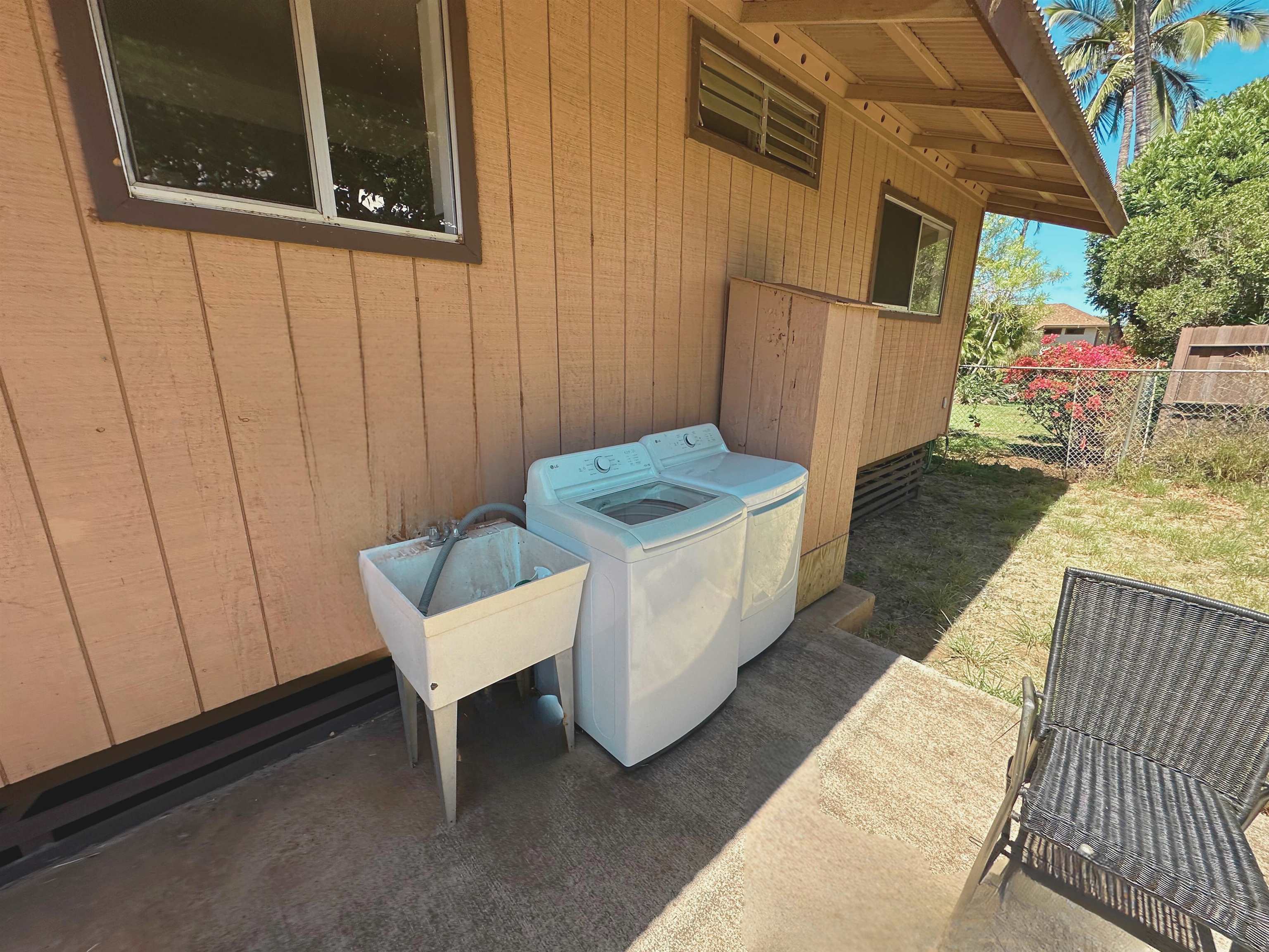390 Auhana Rd thumbnail 9