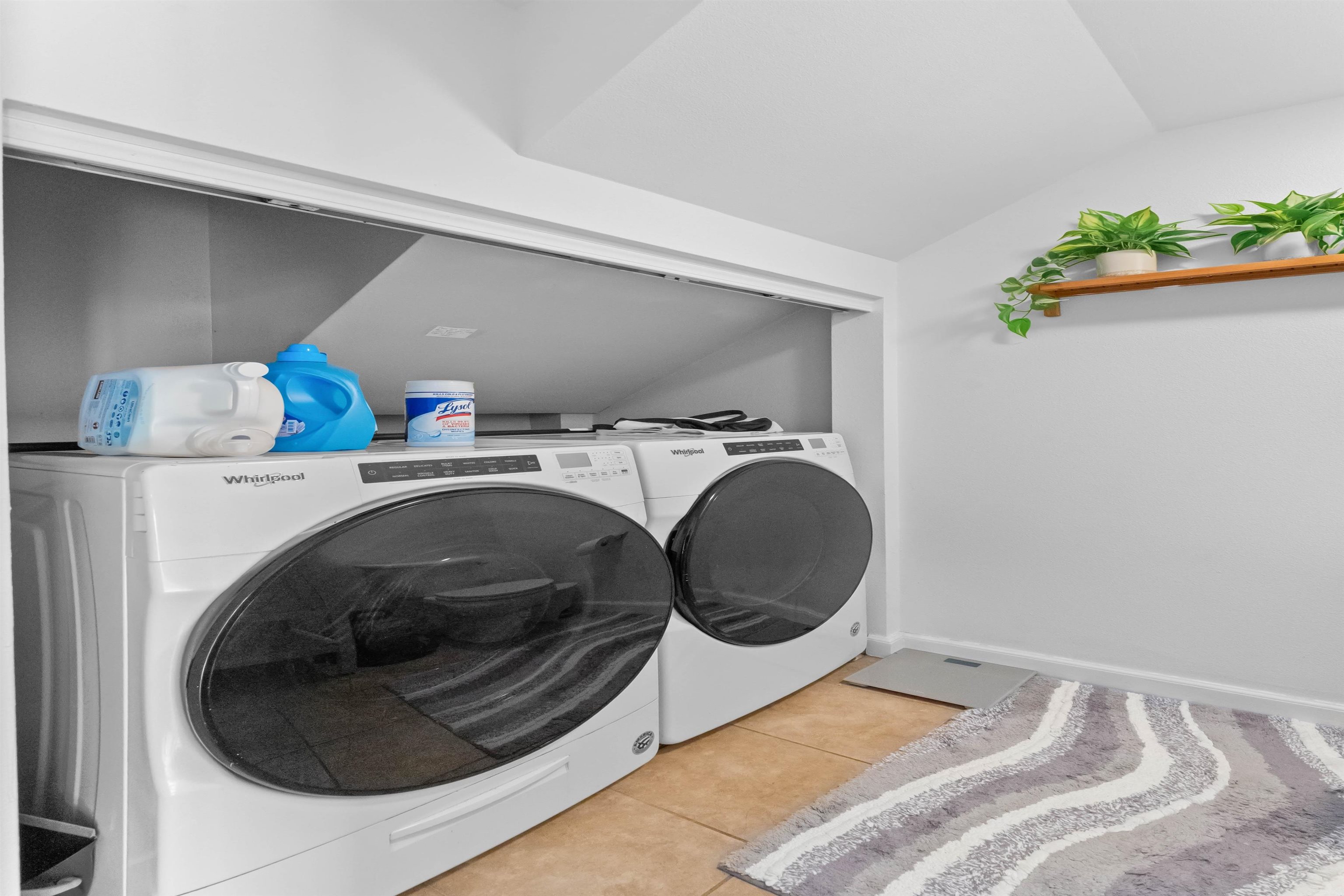 636 Meakanu Ln Unit 2-104 thumbnail 6