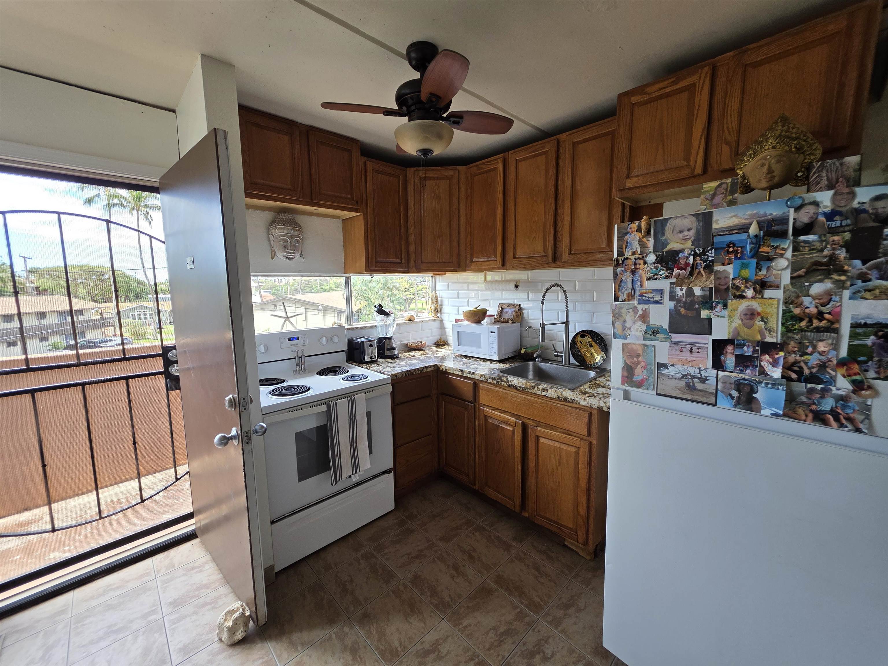 3676 Lower Honoapiilani Rd Unit A303 thumbnail 6