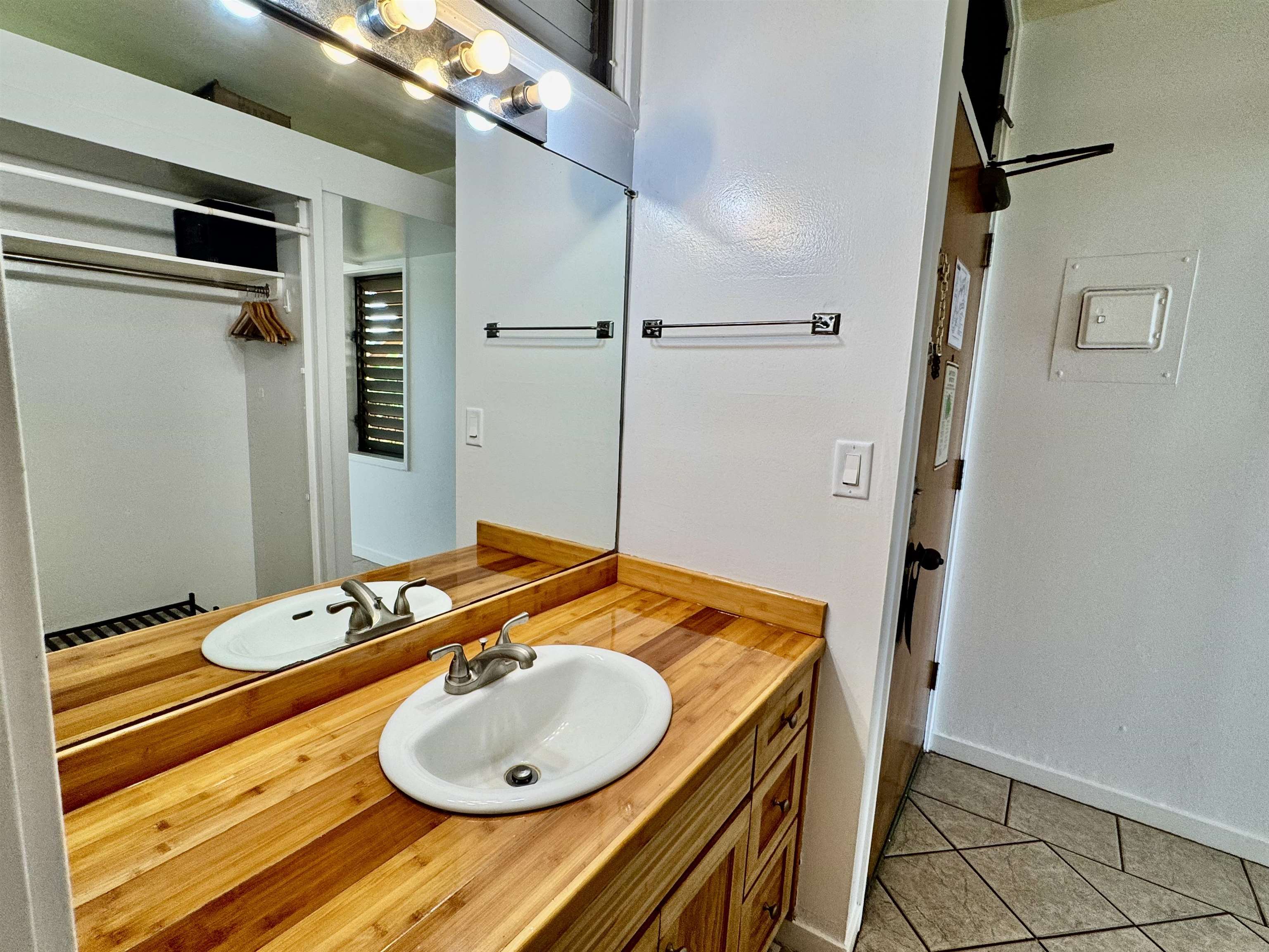 255 Kepuhi Pl Unit 16B06-1186 thumbnail 7