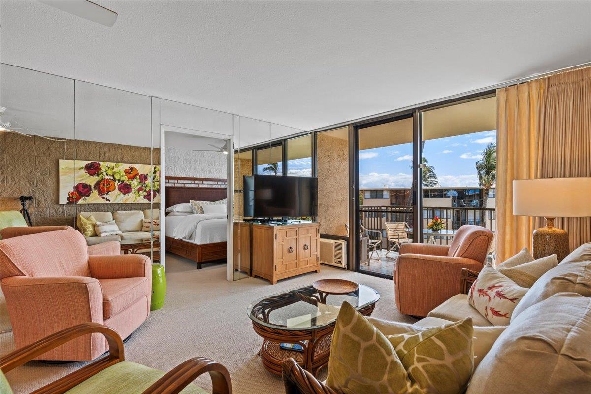250 Hauoli St Unit 407 thumbnail 4