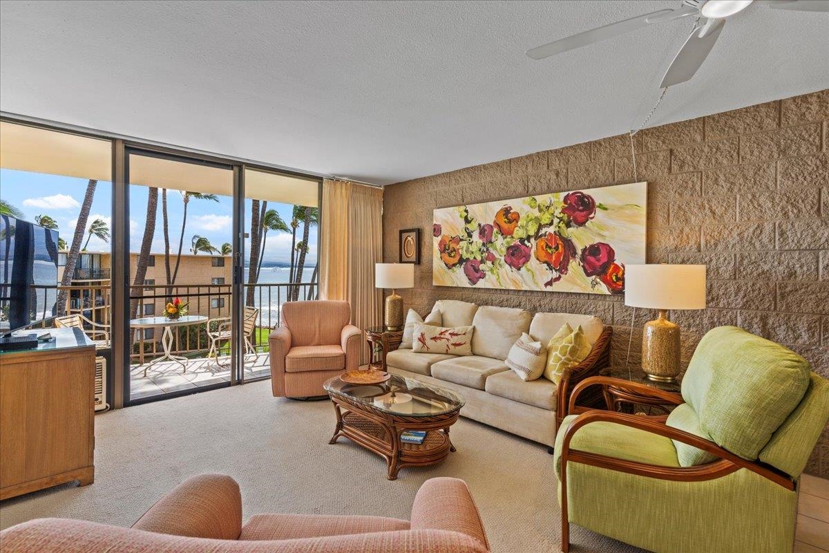 250 Hauoli St Unit 407 thumbnail 7