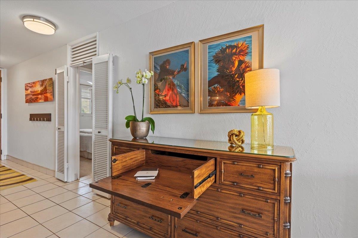 250 Hauoli St Unit 407 thumbnail 8