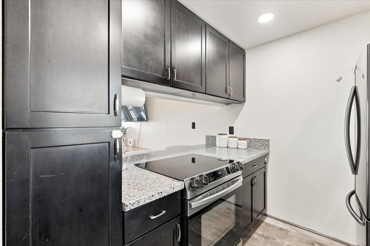 51 Kopi Ln Unit 4-204 thumbnail 6