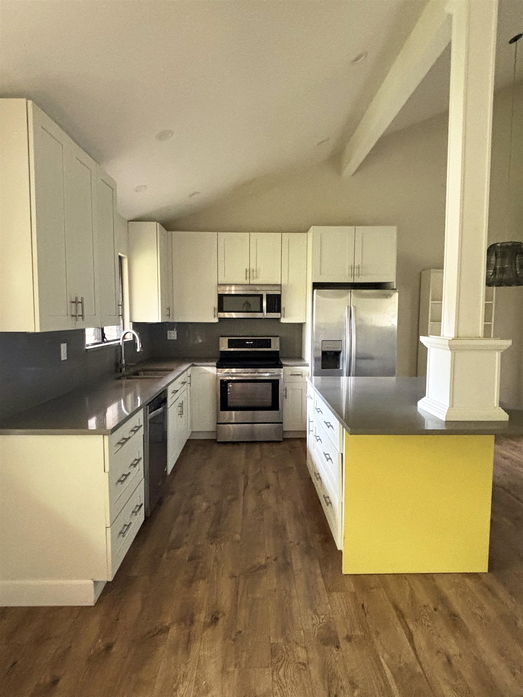Condominium thumbnail 7