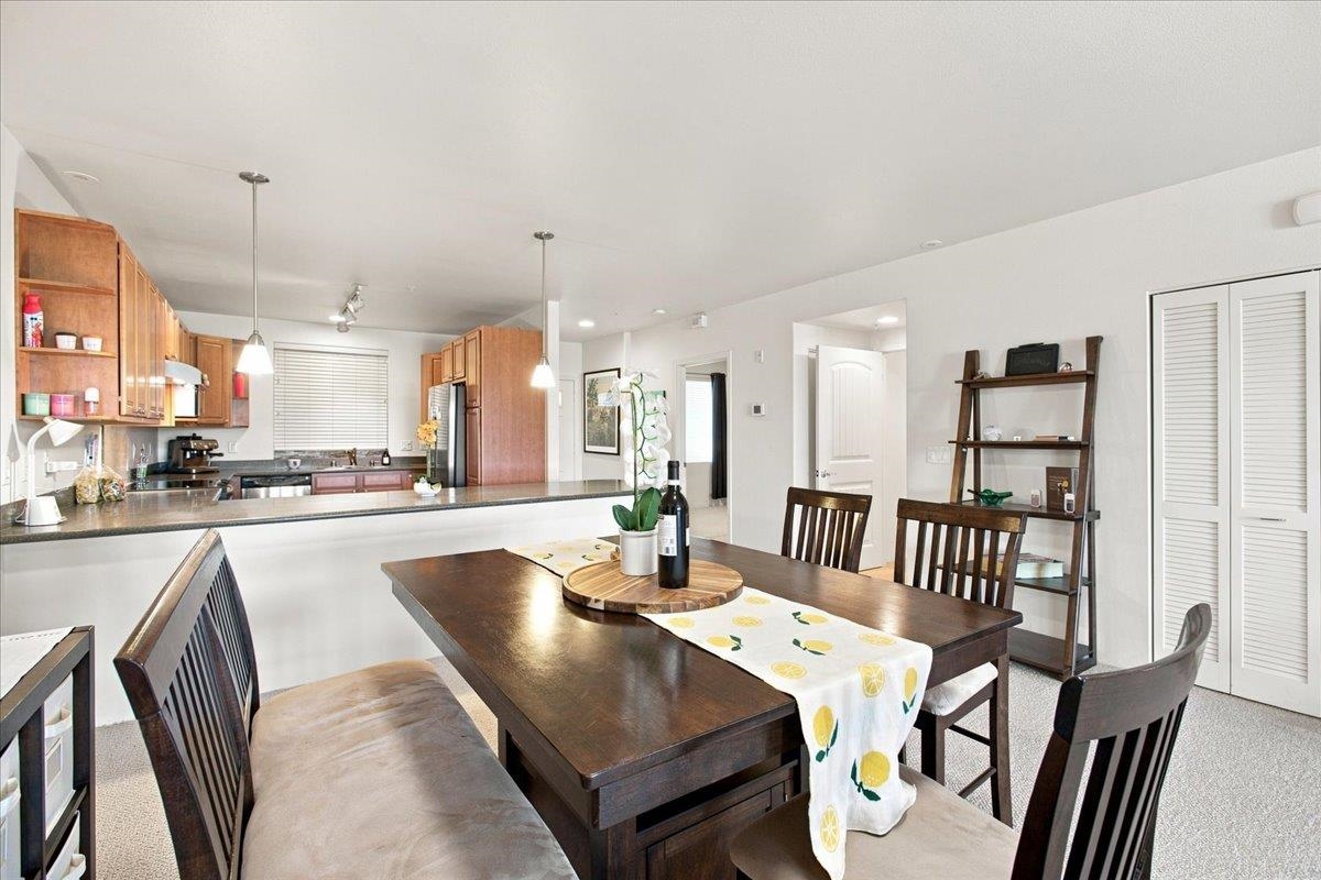 1233 Limahana Cir Unit B202 thumbnail 9