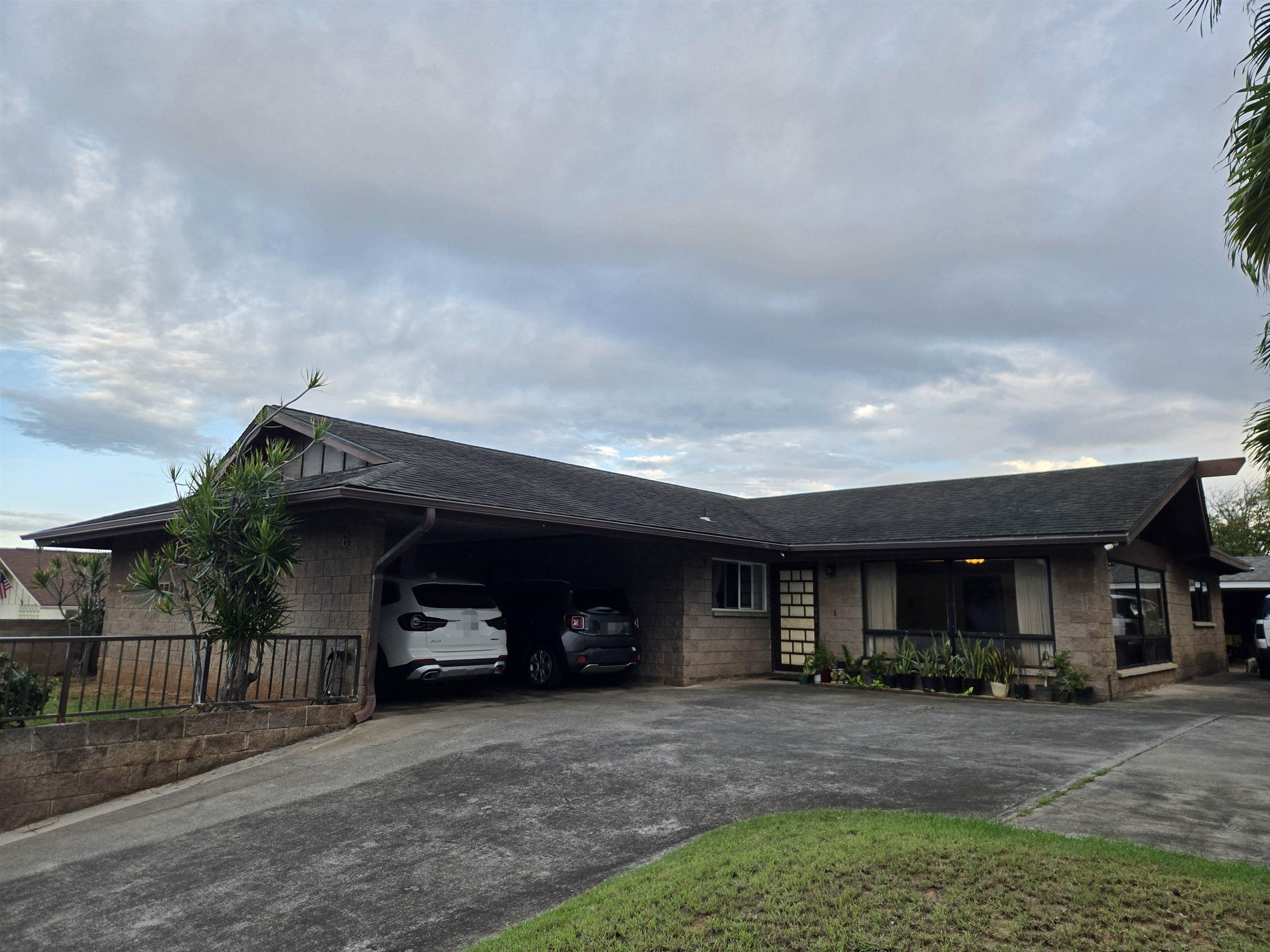 765 Wailupe Dr thumbnail 3