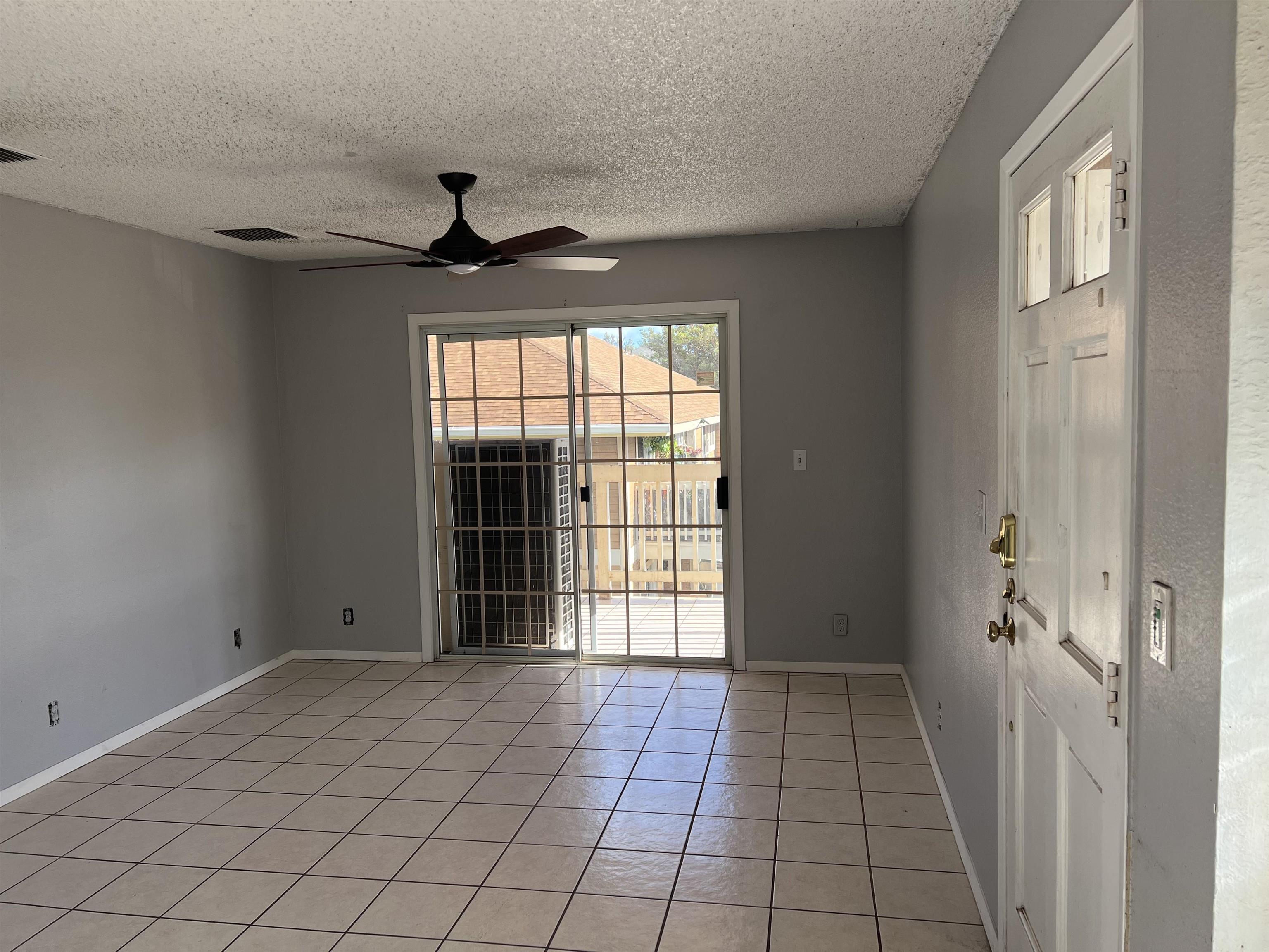 140 Uwapo Rd Unit 22-202 thumbnail 5