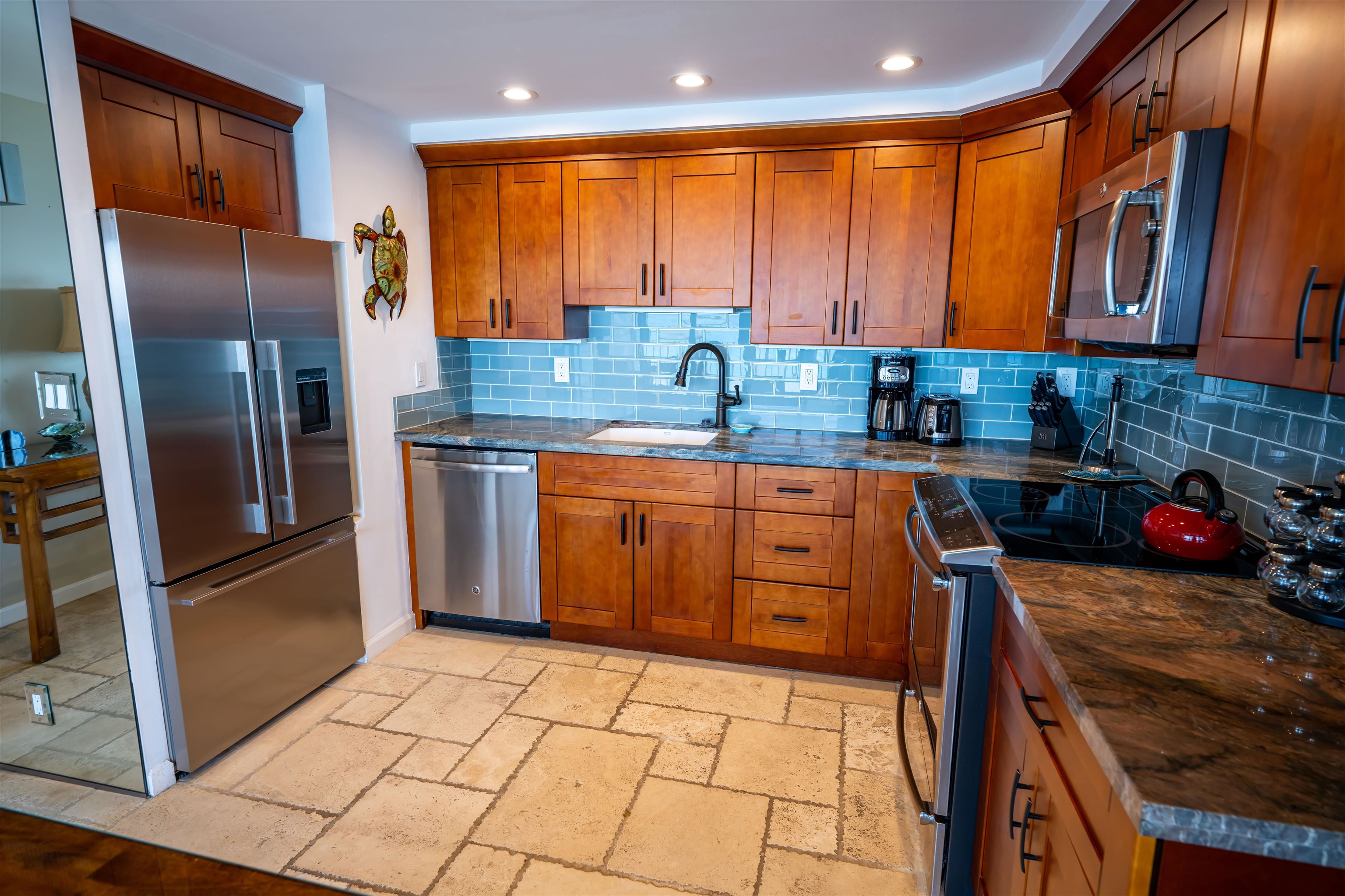 1403 Front St Unit 408 thumbnail 6