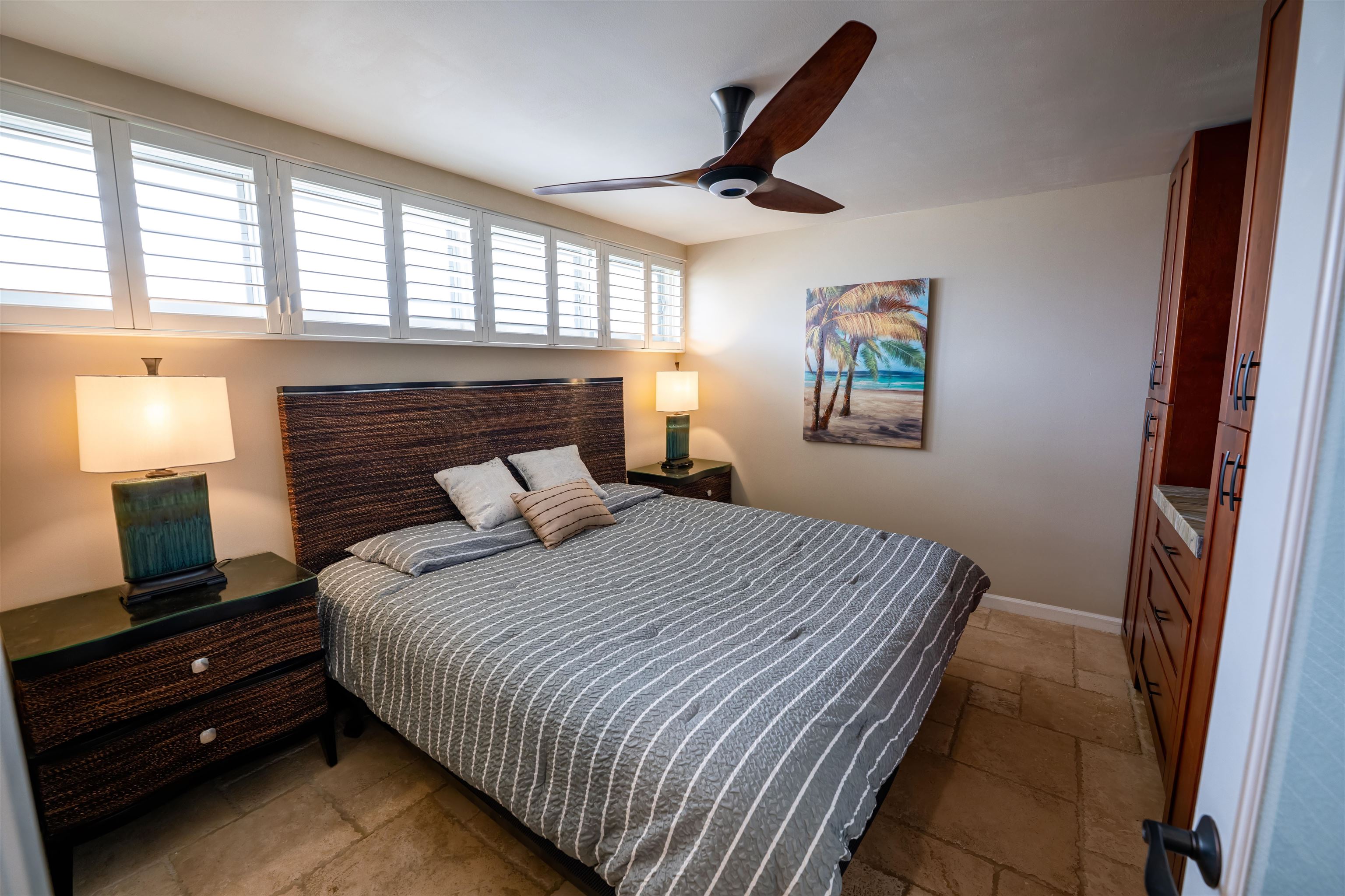 1403 Front St Unit 408 thumbnail 9
