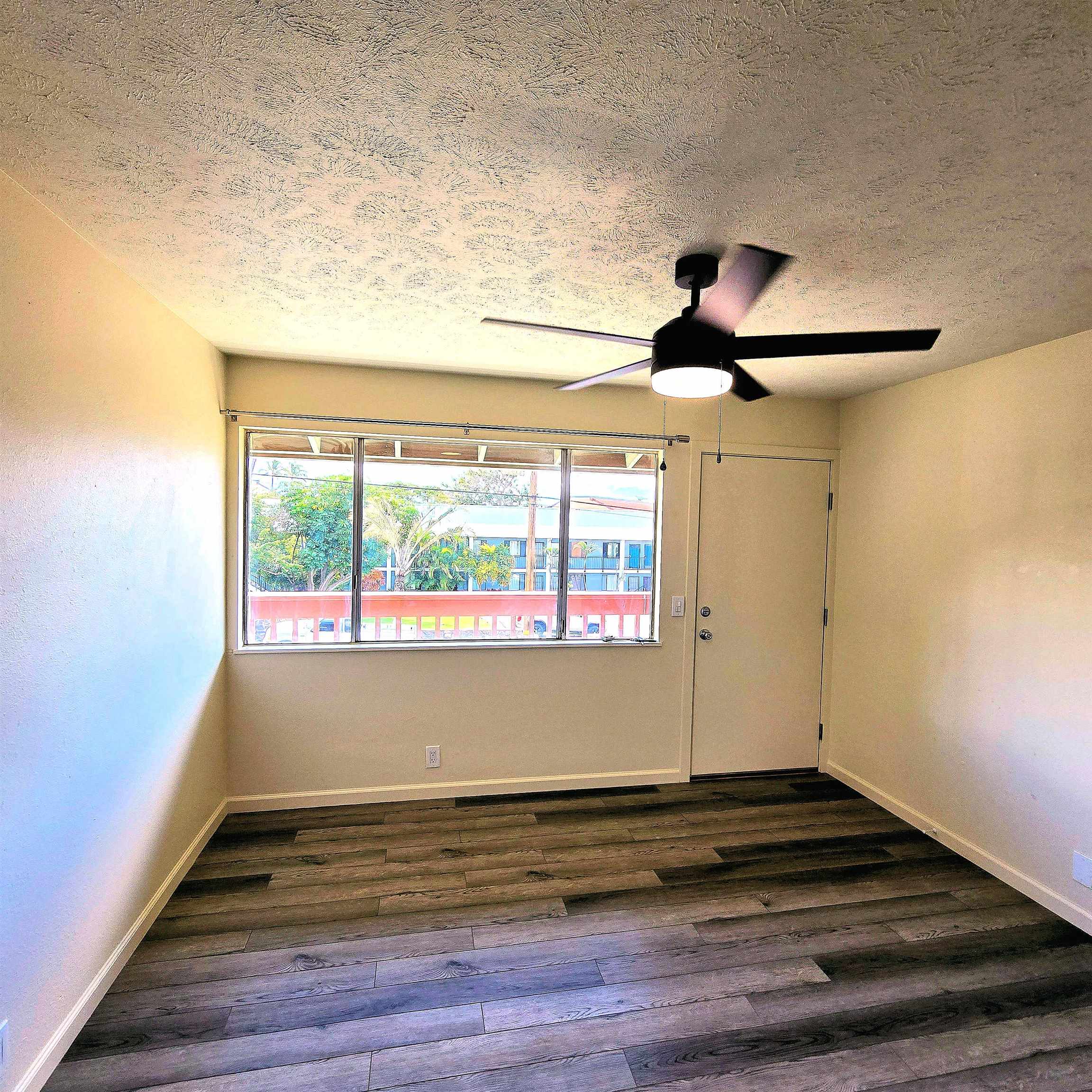 85 Walaka St Unit 7 thumbnail 4