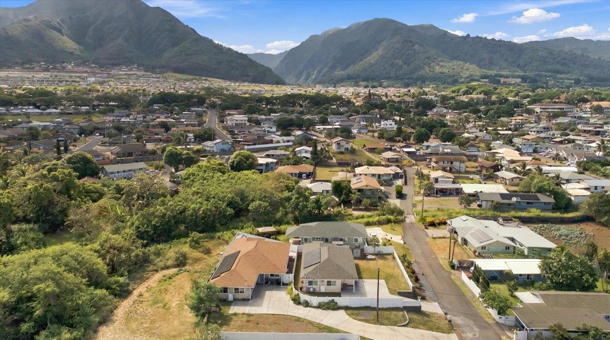 1867 Makahala Pl thumbnail 5