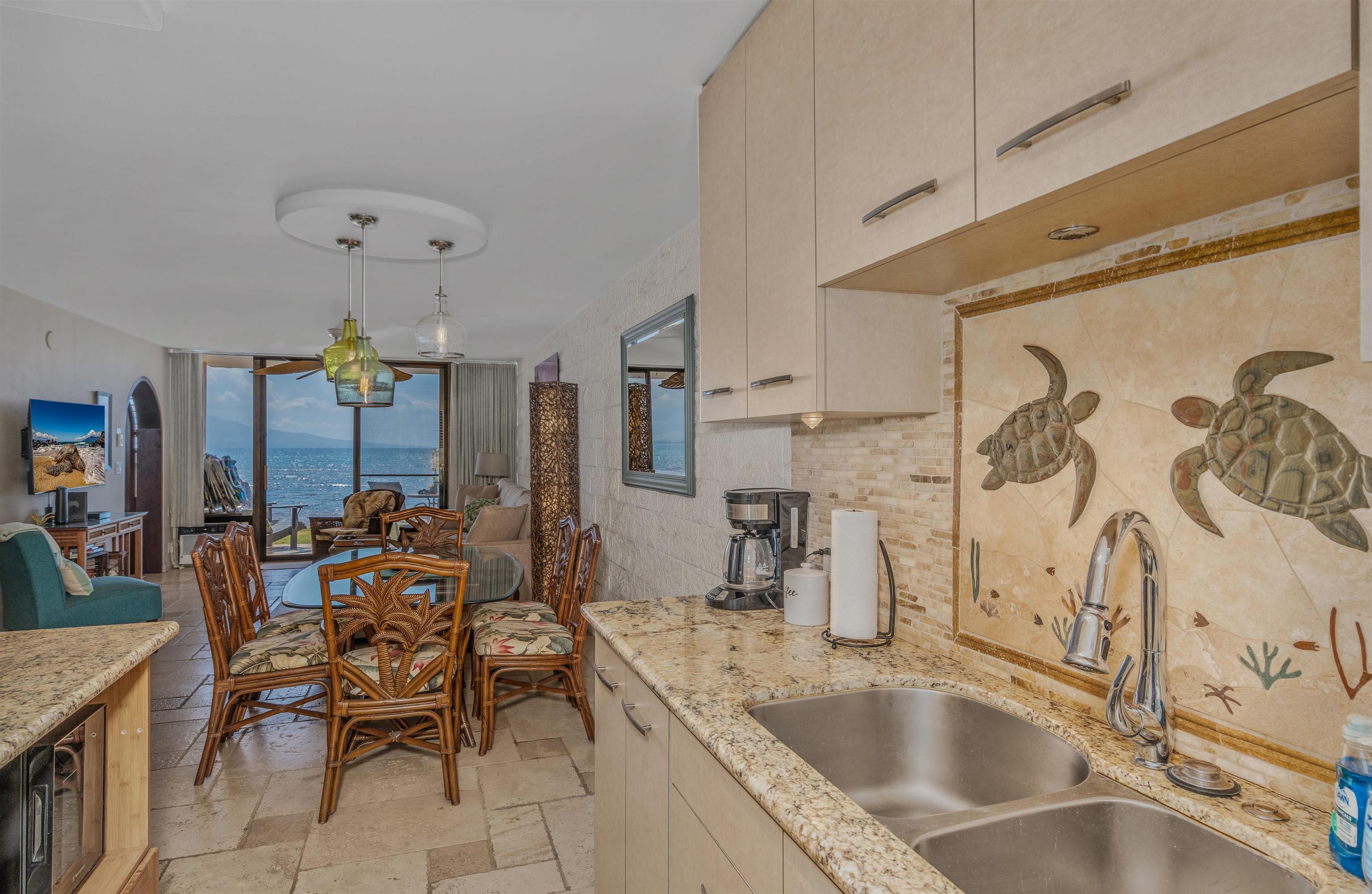 250 Hauoli St Unit 118 thumbnail 8
