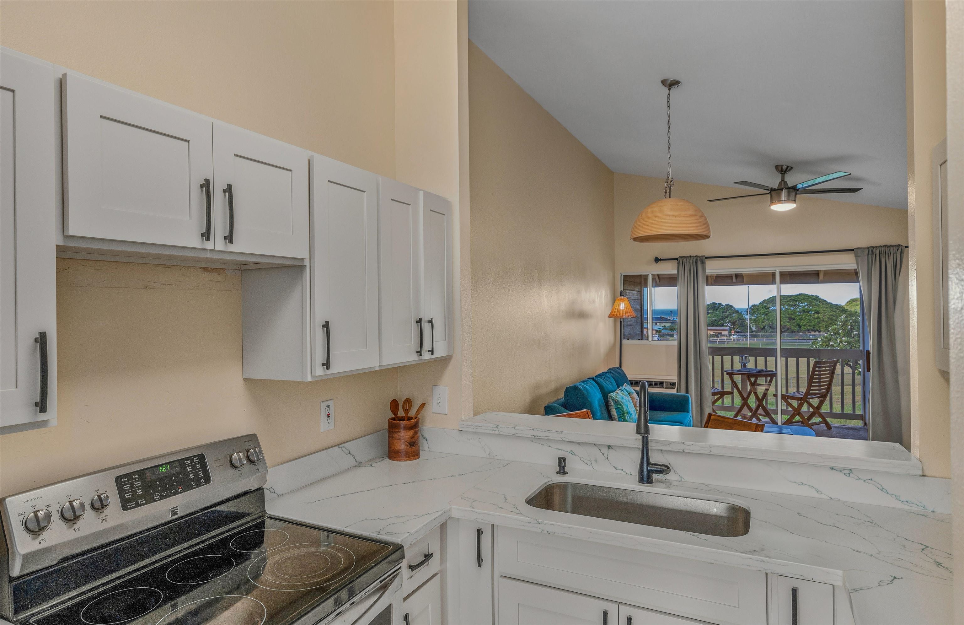 71 Waiaka Ln Unit 35-202 thumbnail 4
