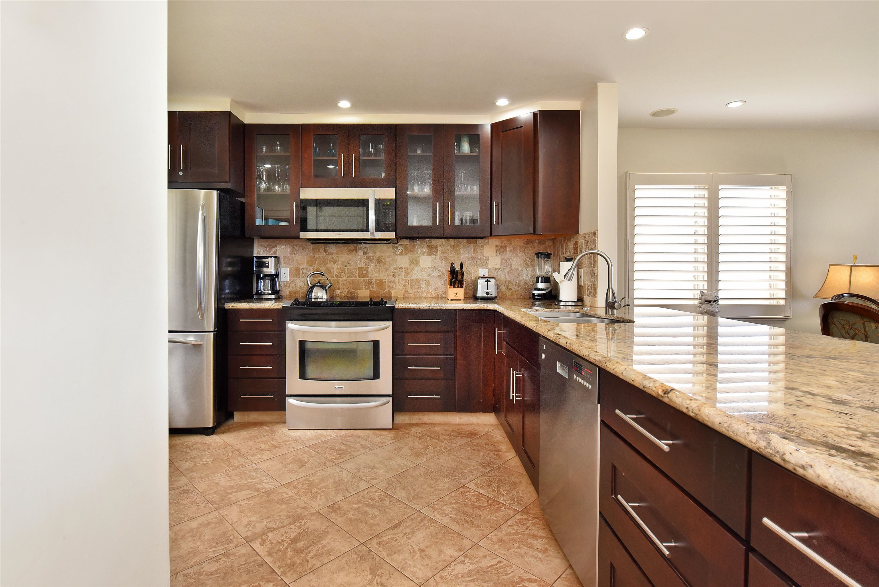 150 Puukolii Rd Unit 52 thumbnail 2