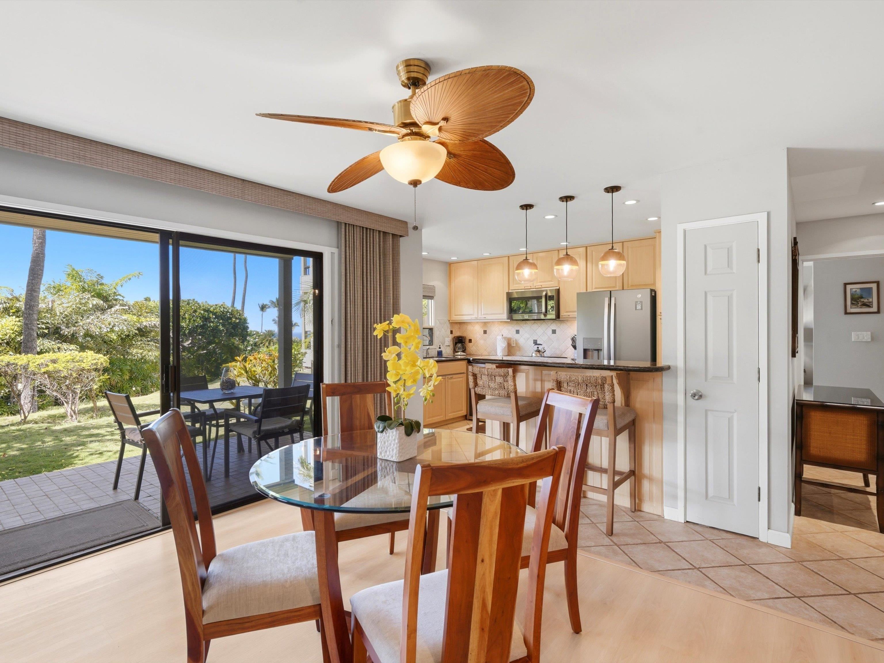 10 Wailea Ekolu Pl Unit 1403 thumbnail 3