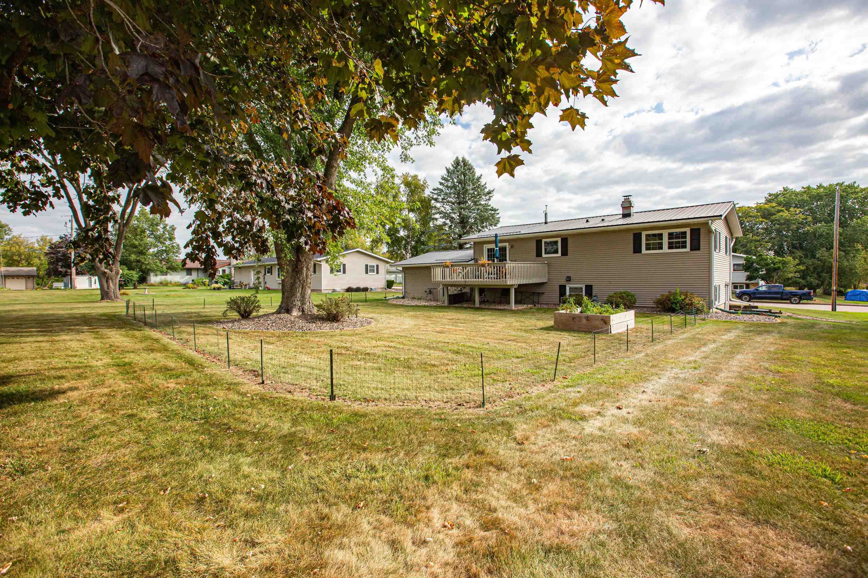 Photo 33 of 404 Ridge Road, Montfort
