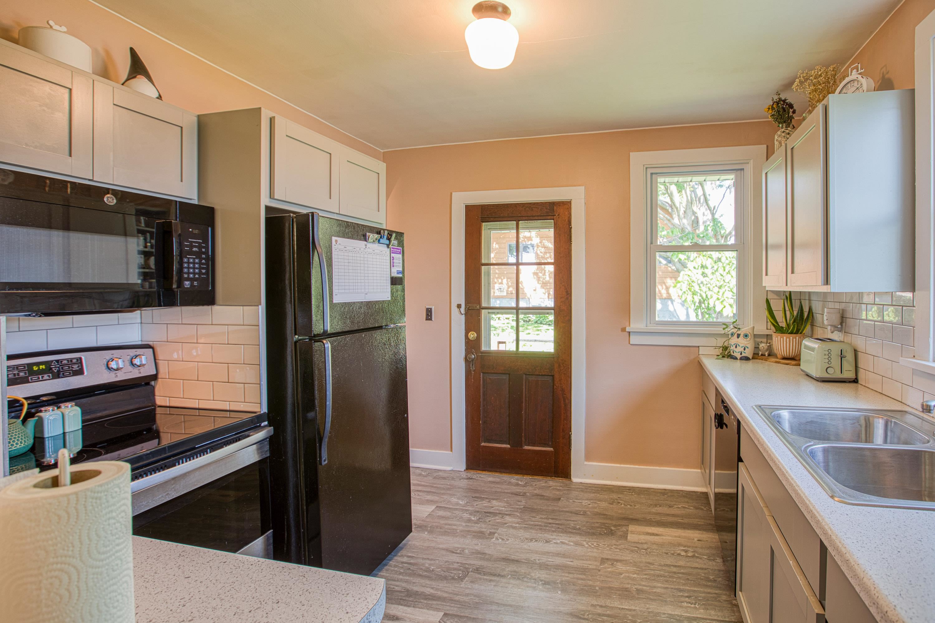 Photo 18 of 210 E Walnut Street, Dodgeville
