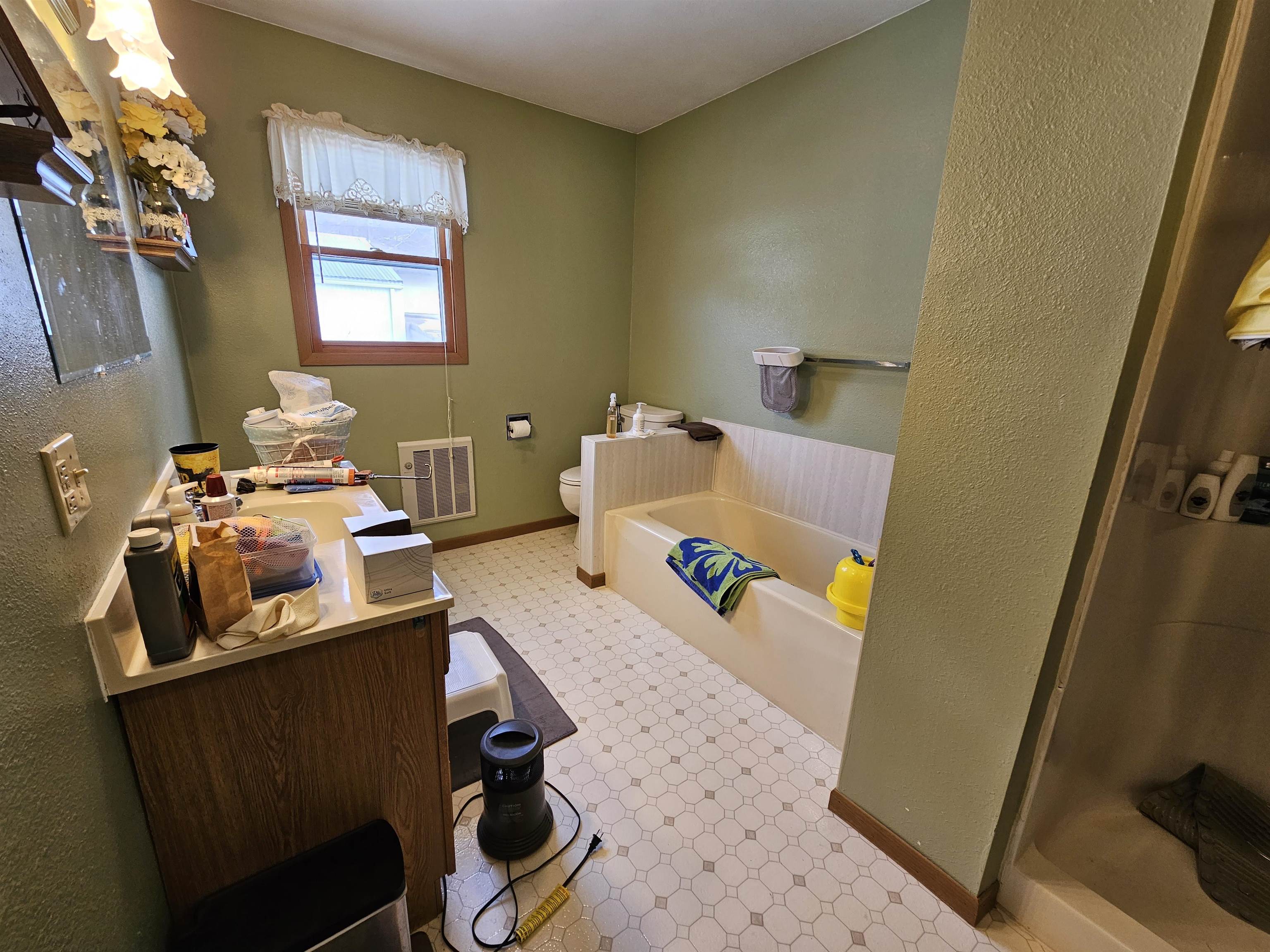 Photo 19 of 313 E Dewey Street, Cassville