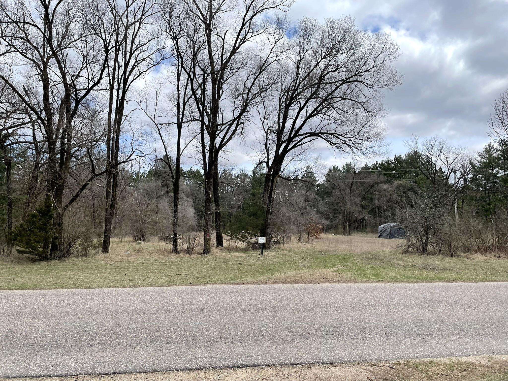 6131 Helena Road property preview photograph
