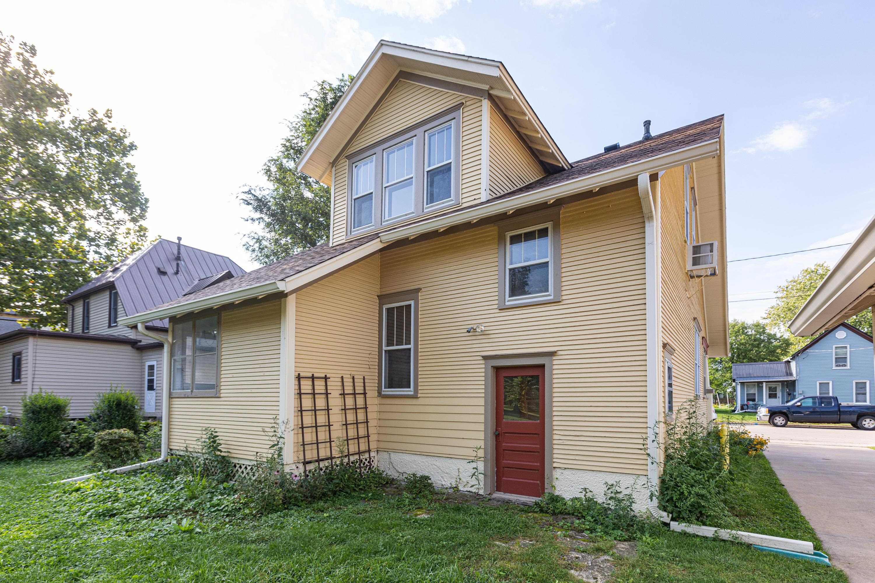 Photo 27 of 40 Lewis Street, Platteville