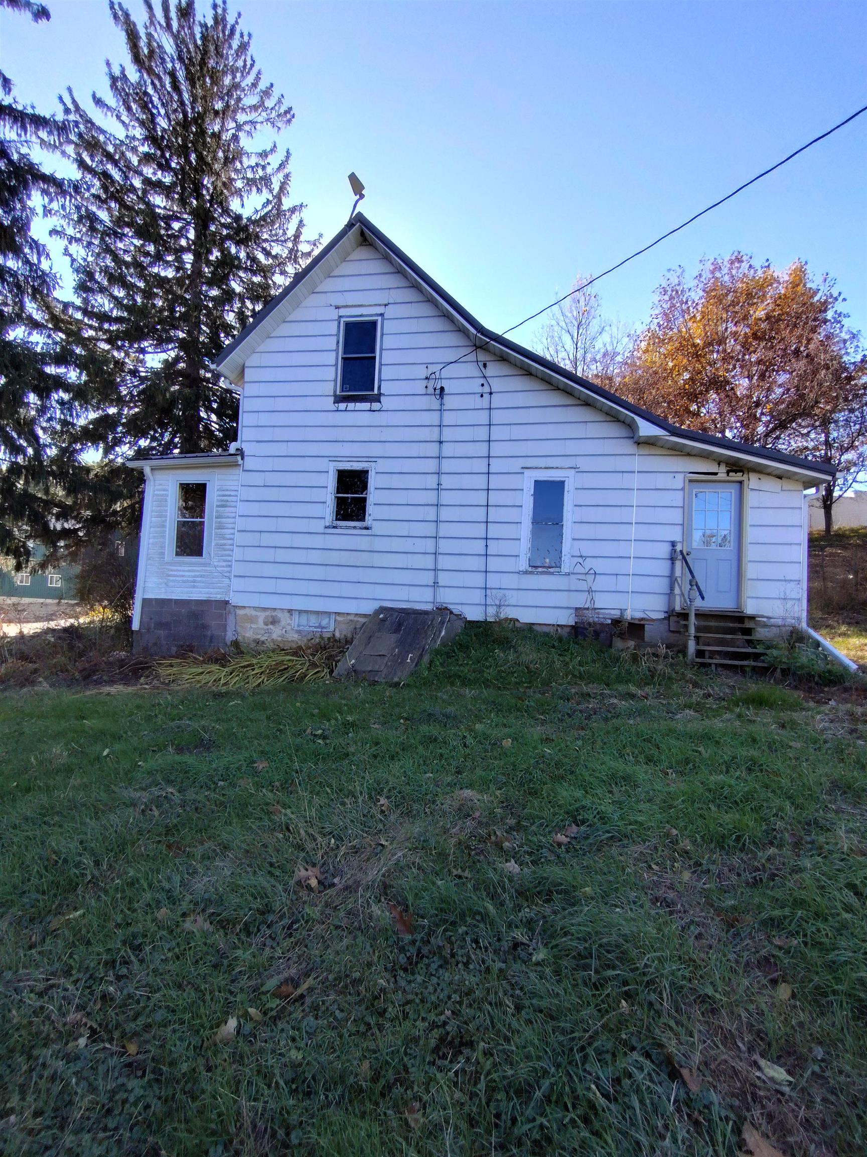27891 County Highway X property preview photograph