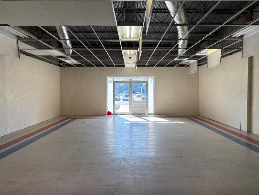 617 Main S property preview photograph
