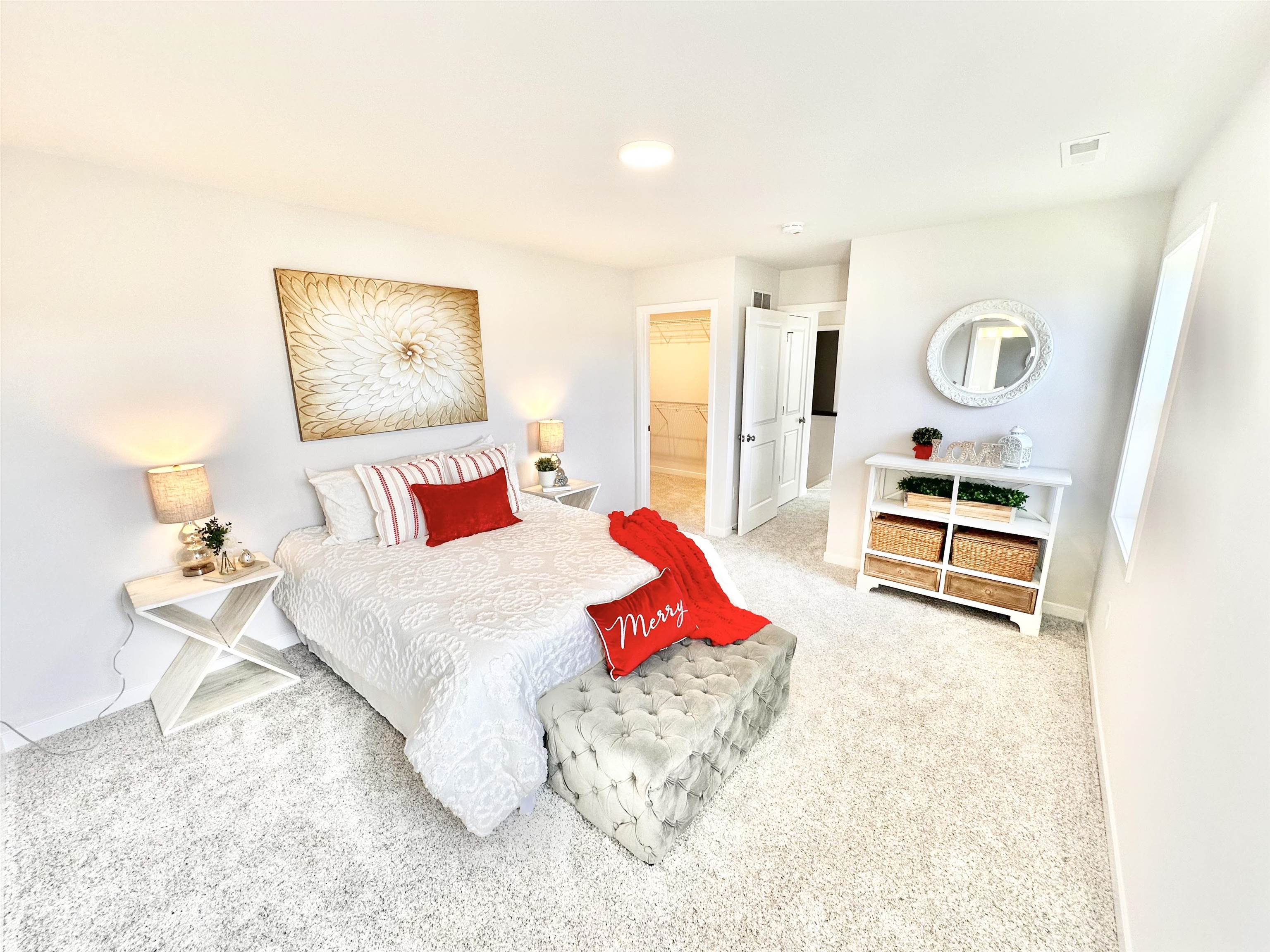 Photos of Similar Comp. Model