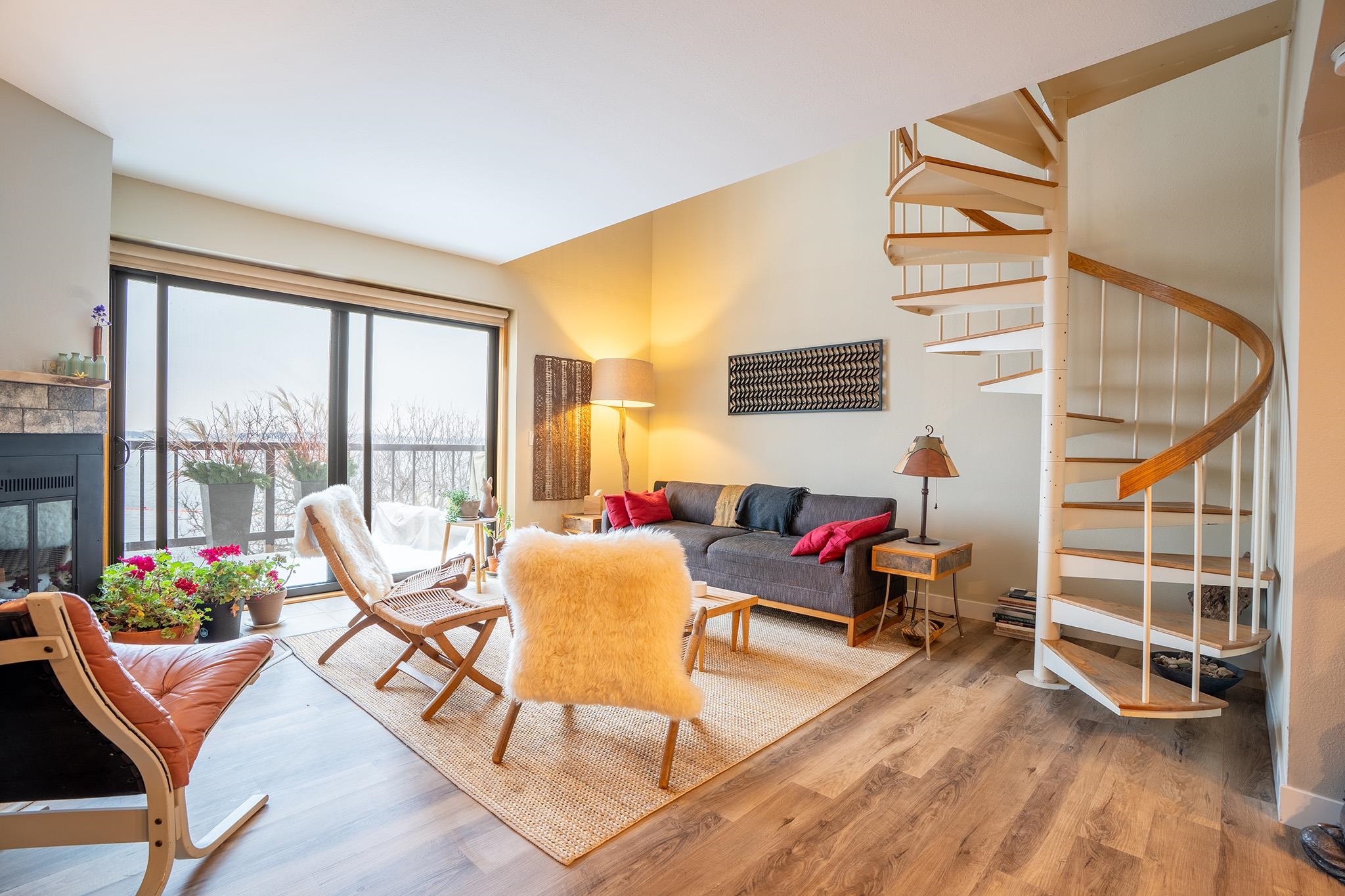 404 S Blount Street 303