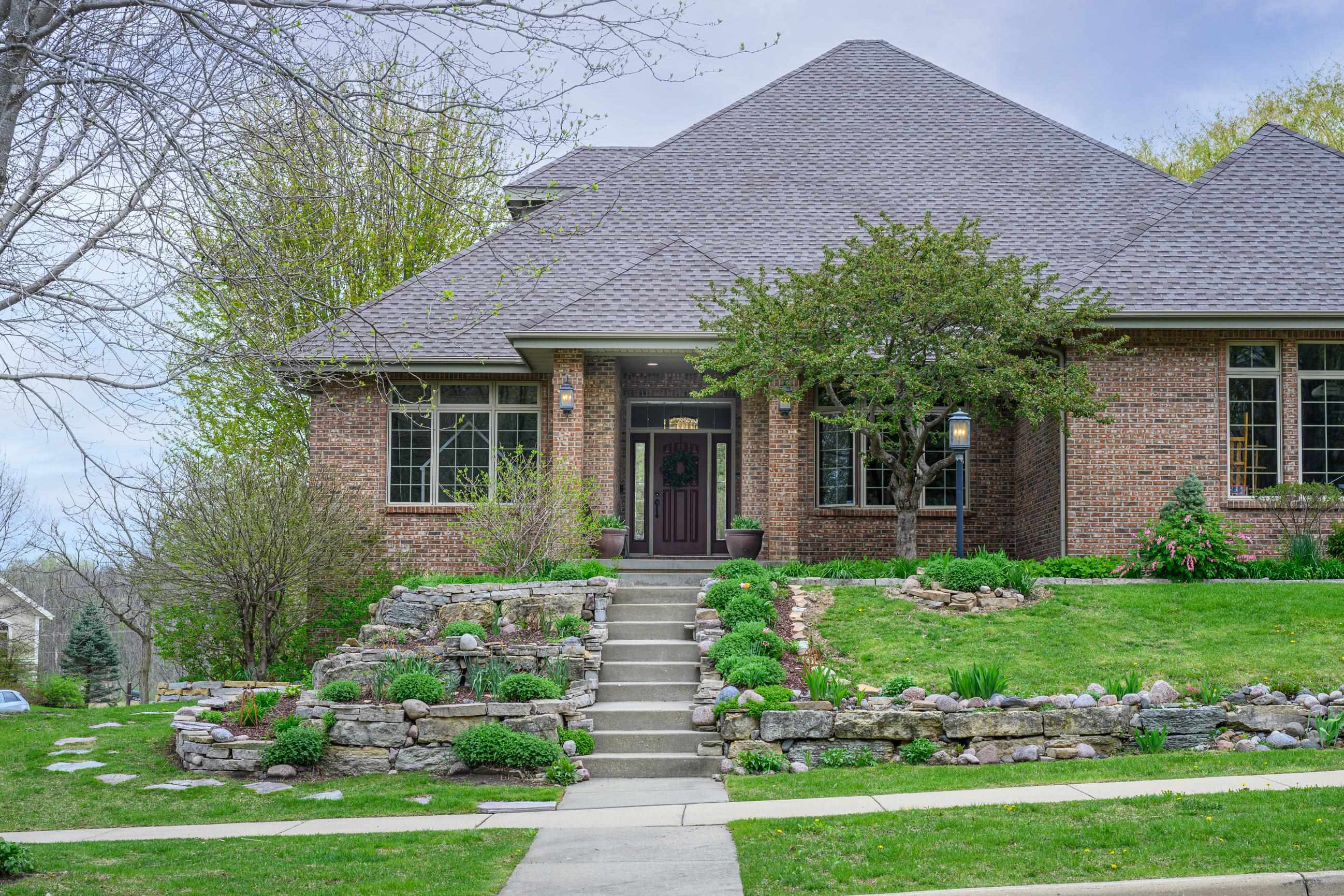 5774 Longwood Lane property preview photograph