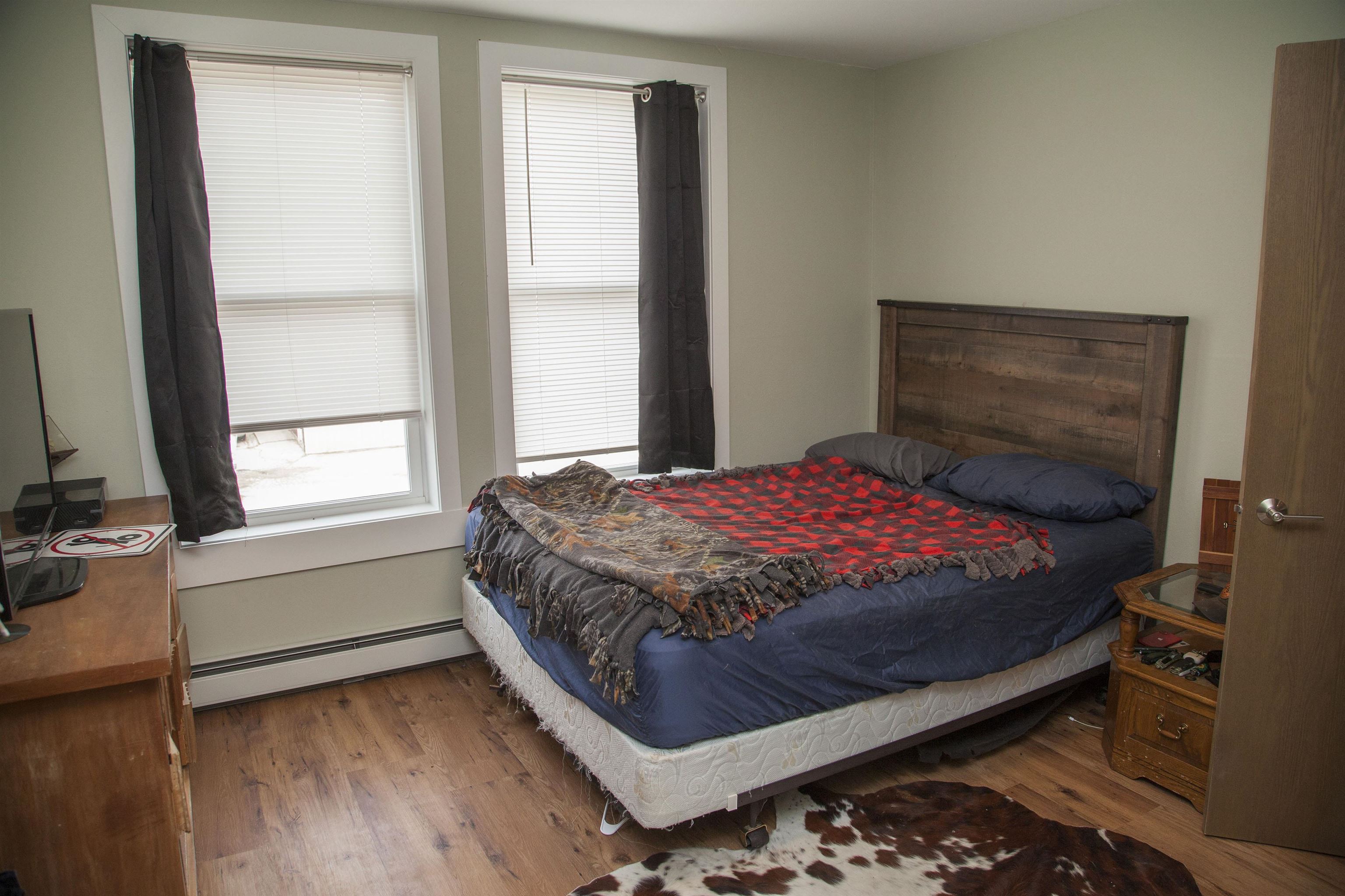 Photo 20 of 705 Main, Ridgeway