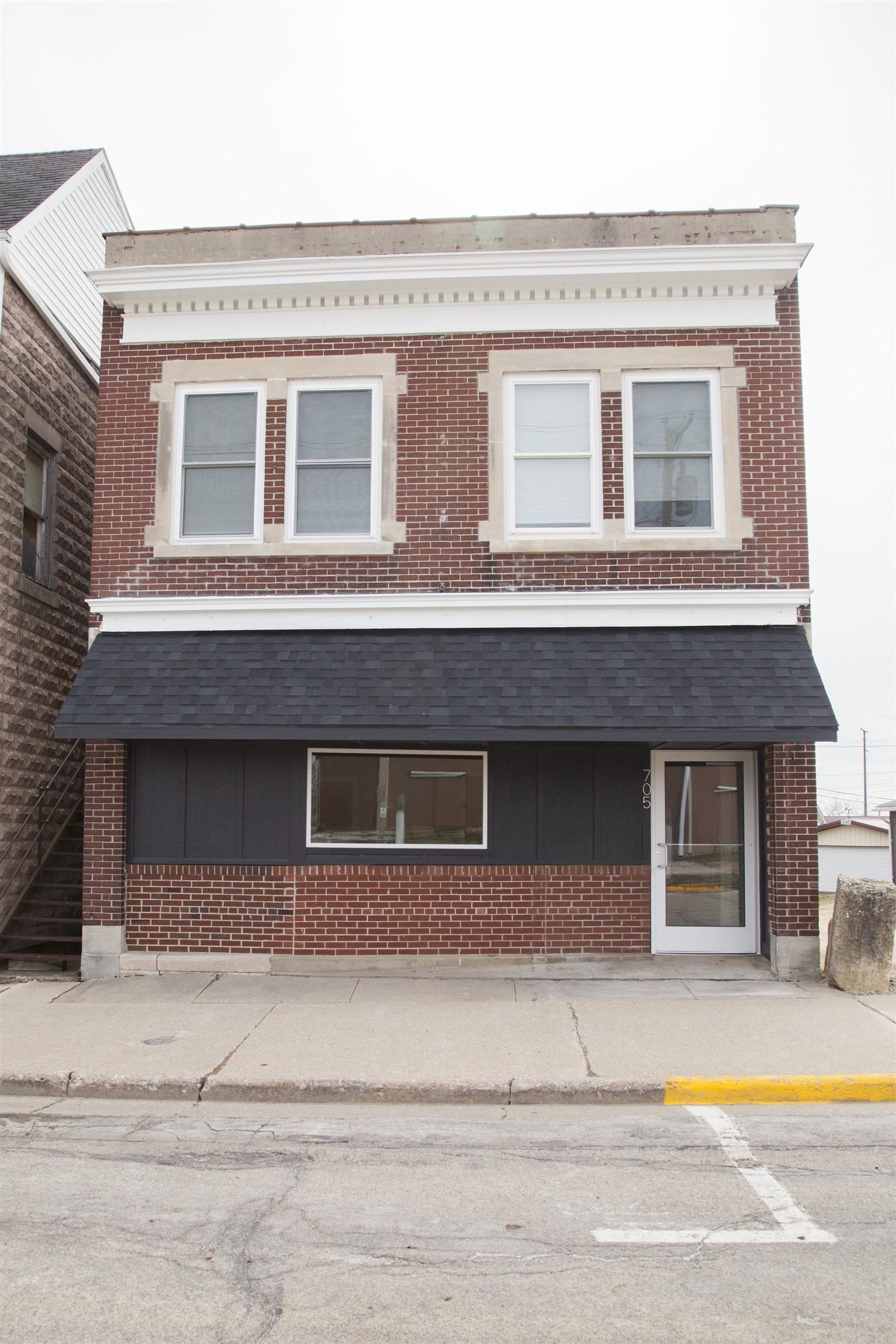 Photo 30 of 705 Main, Ridgeway