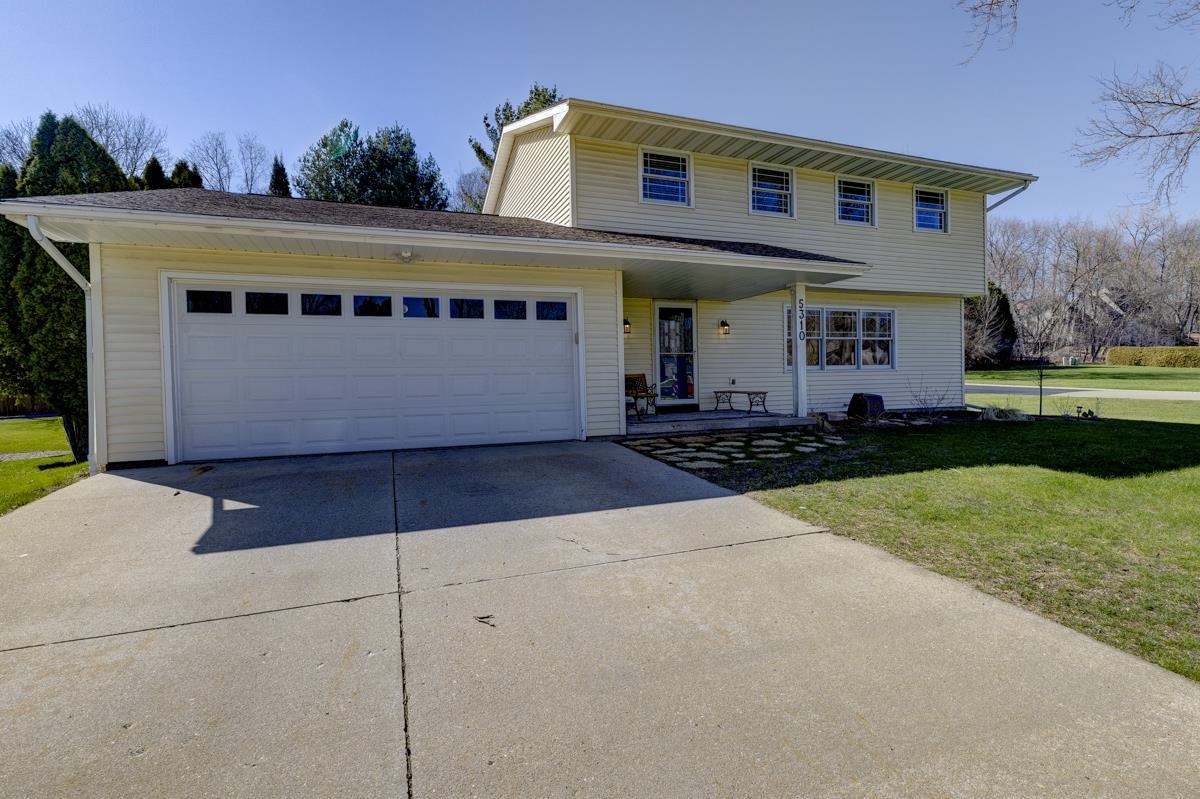 5310 Valley Drive