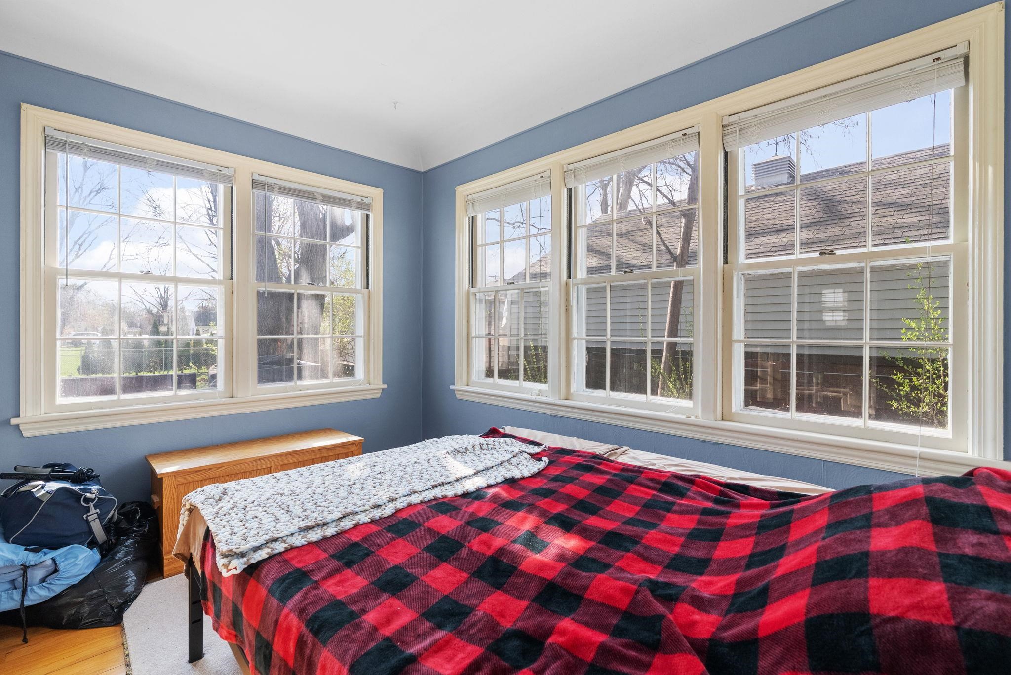 37 Forest Park Boulevard