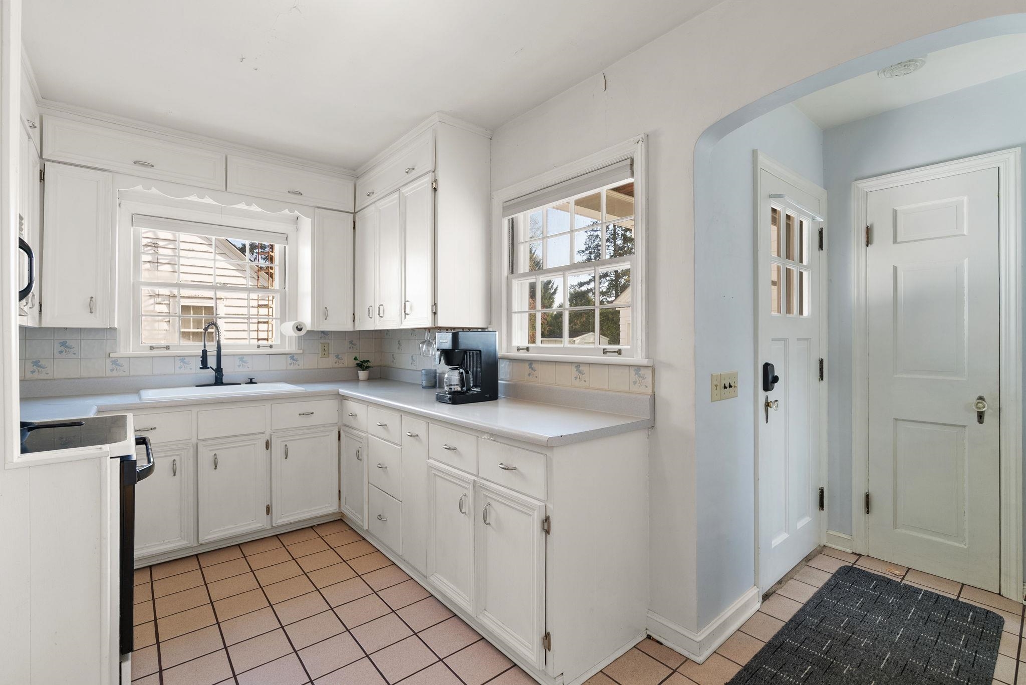 37 Forest Park Boulevard