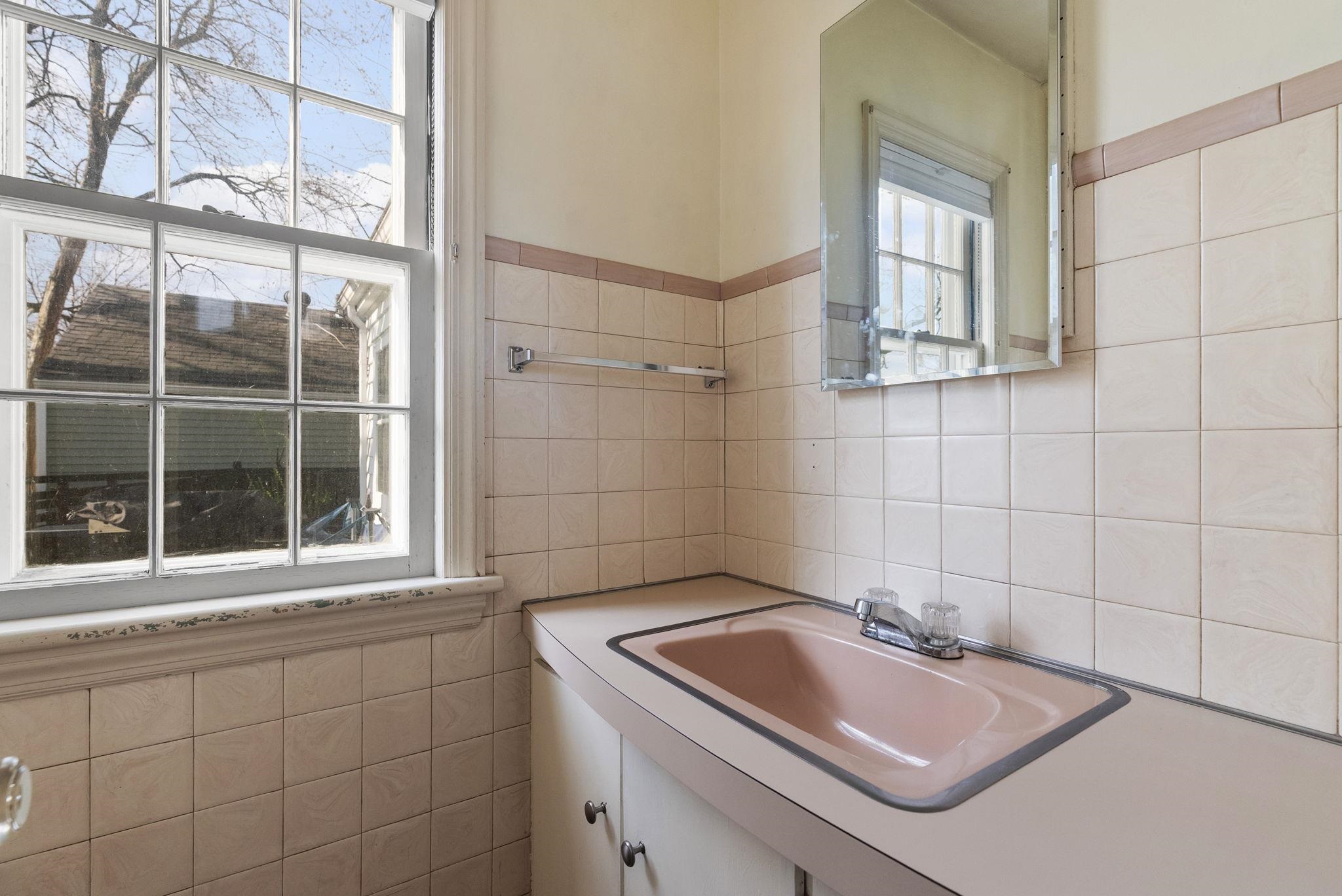 37 Forest Park Boulevard