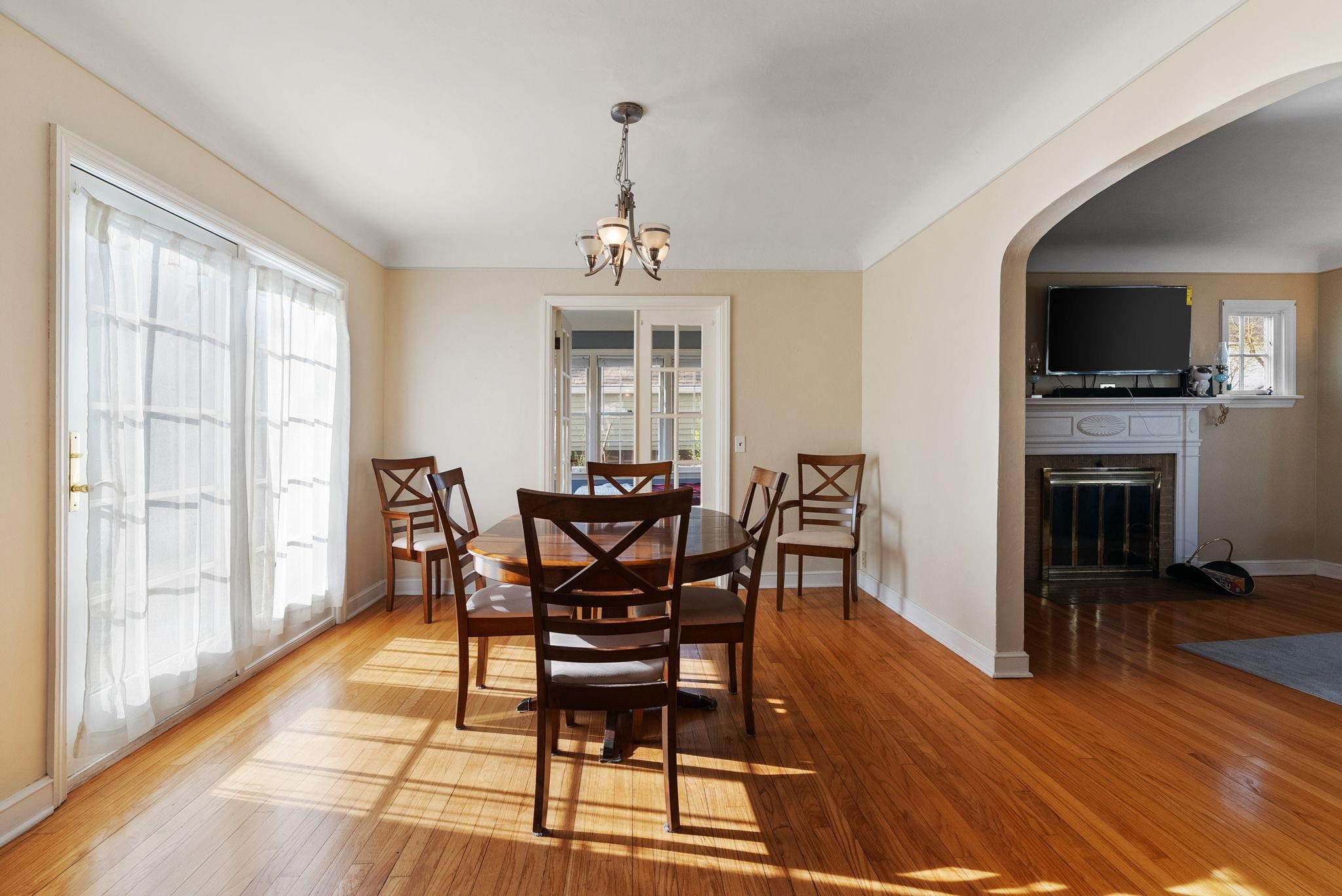 37 Forest Park Boulevard