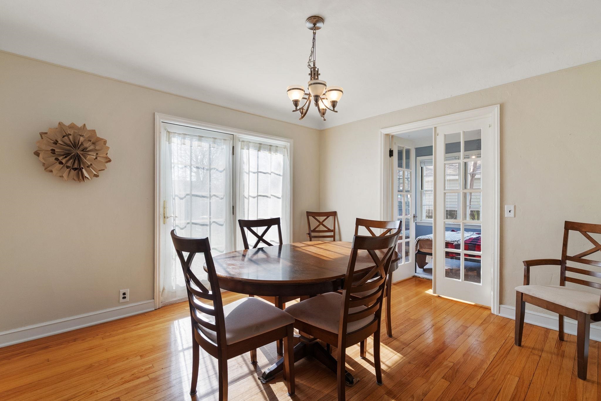 37 Forest Park Boulevard