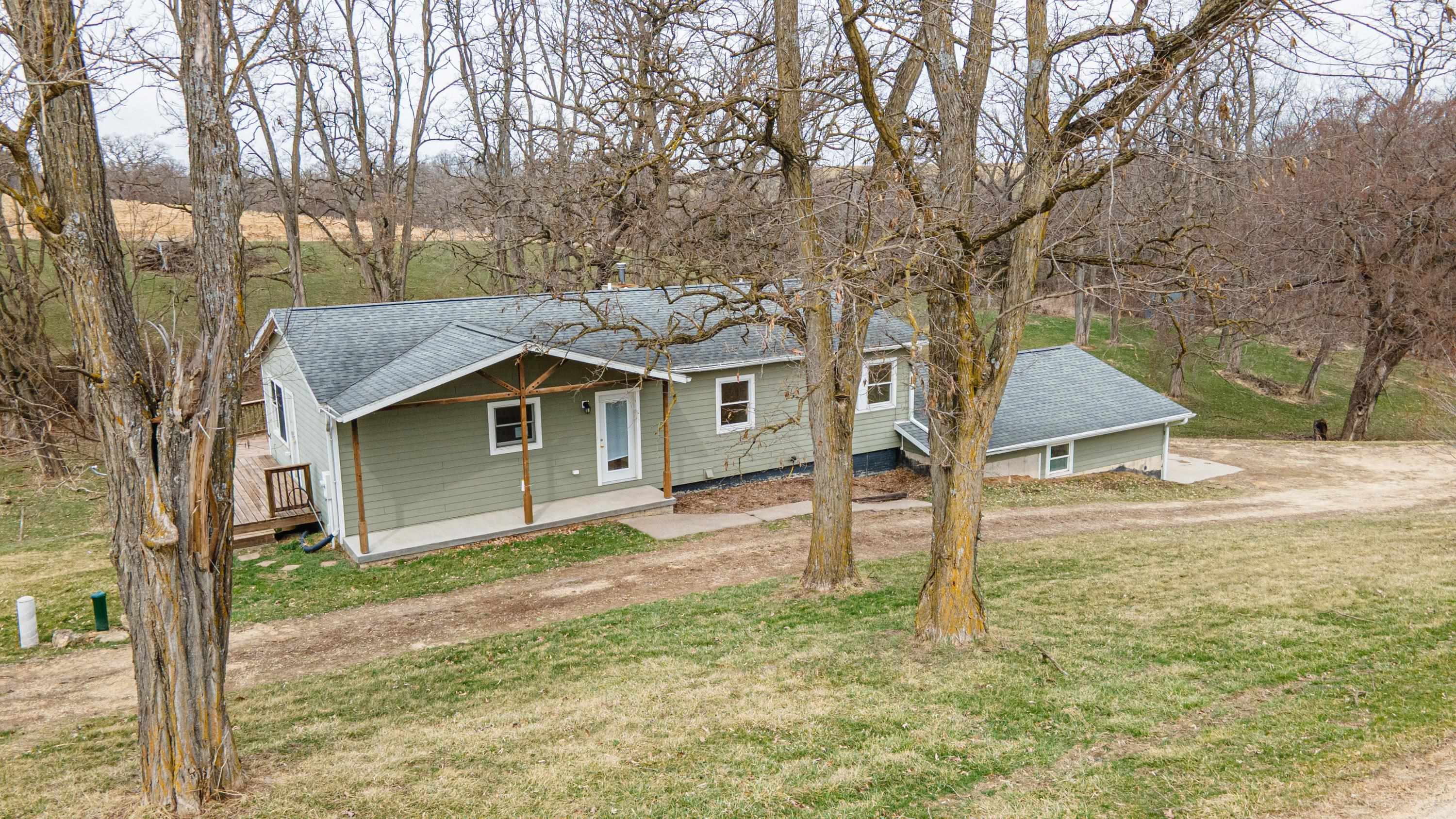 Home Listing 2020927