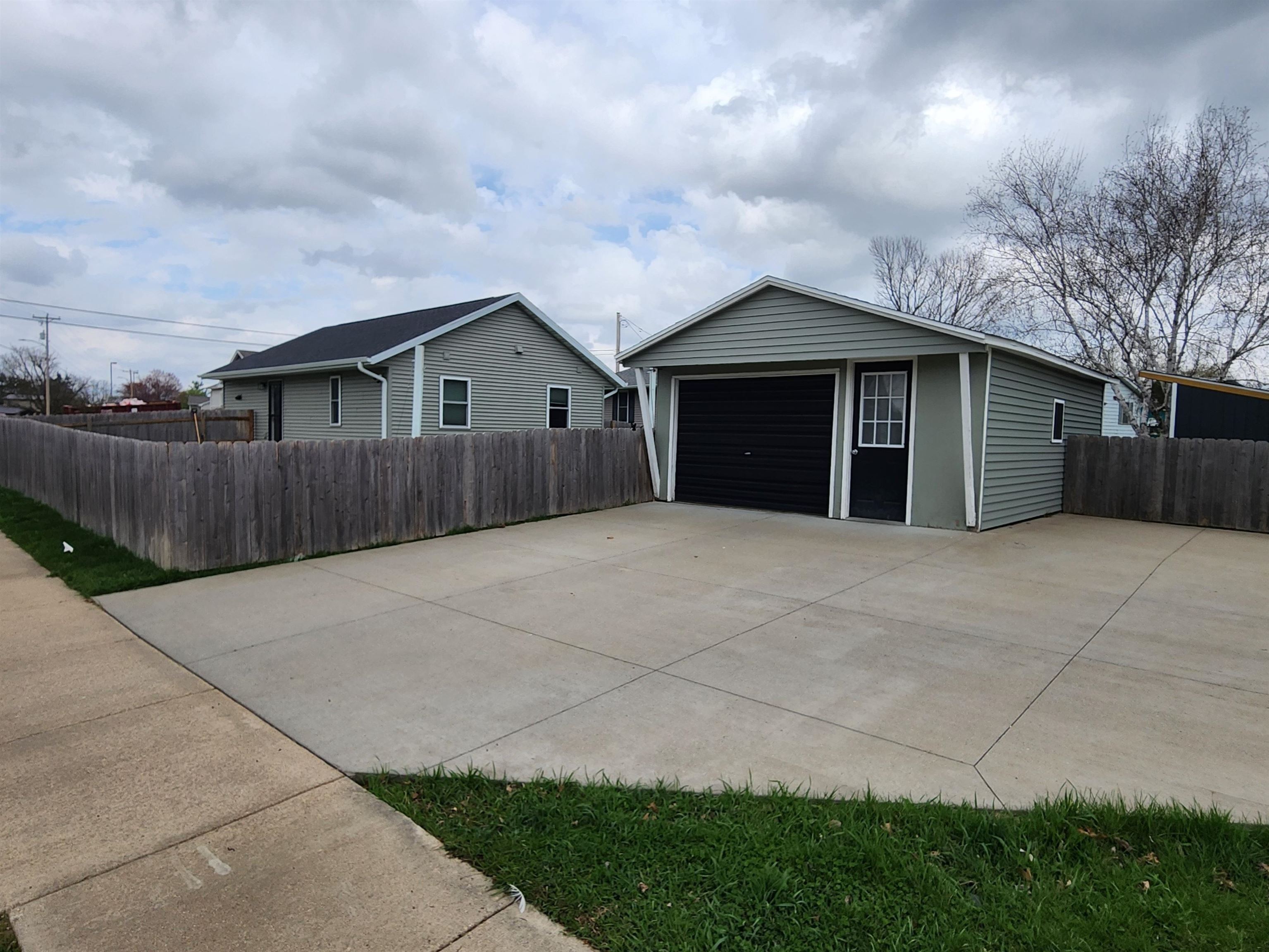 Photo 18 of 285 Camp Street, Platteville