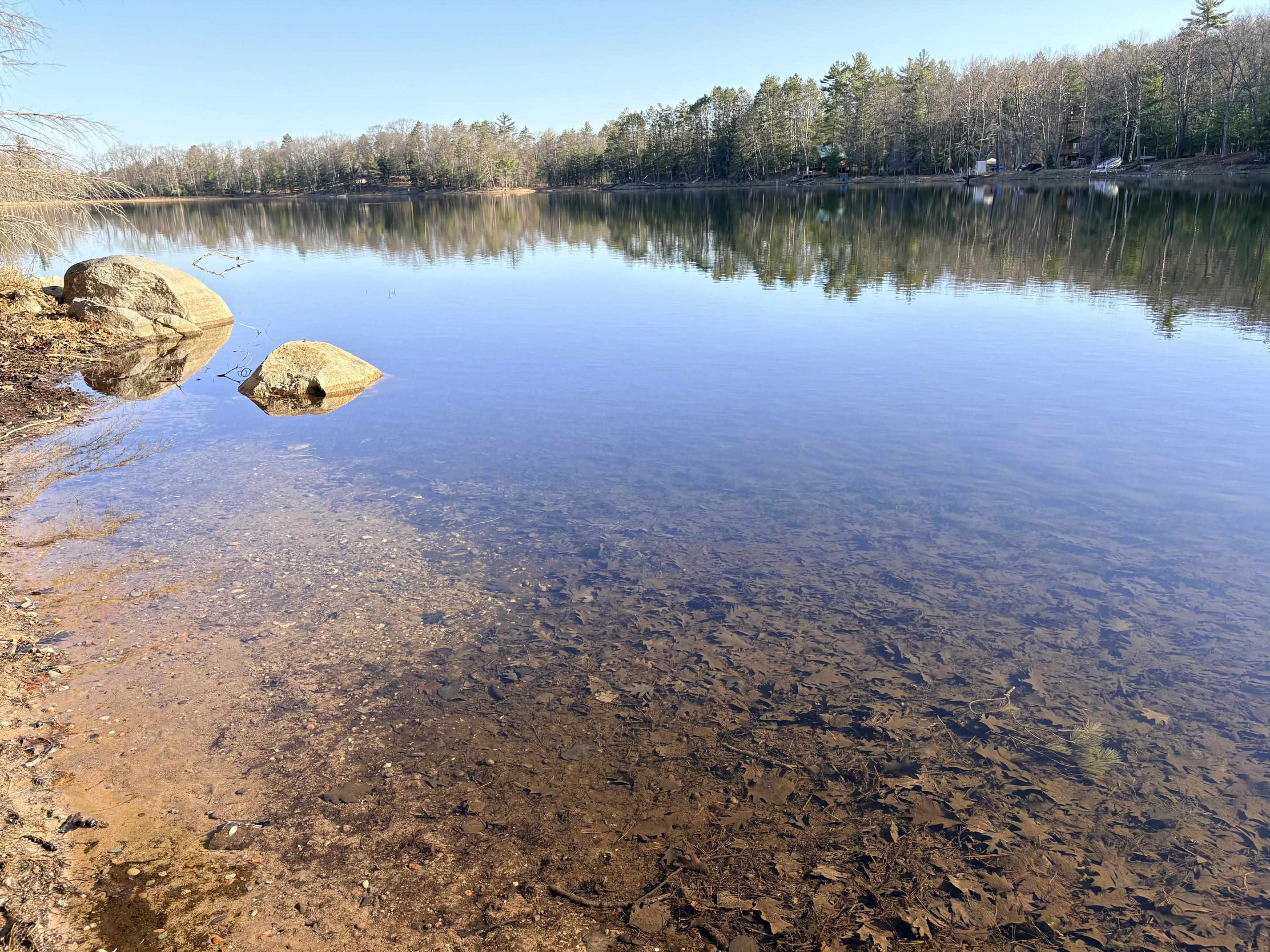 7422 Clear Lake Road property preview photograph