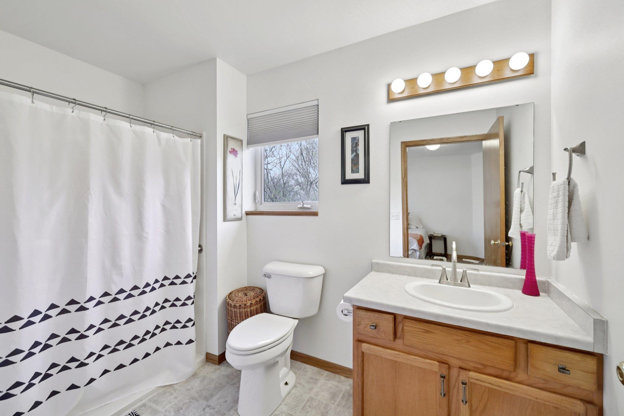 1027 Melvin Court