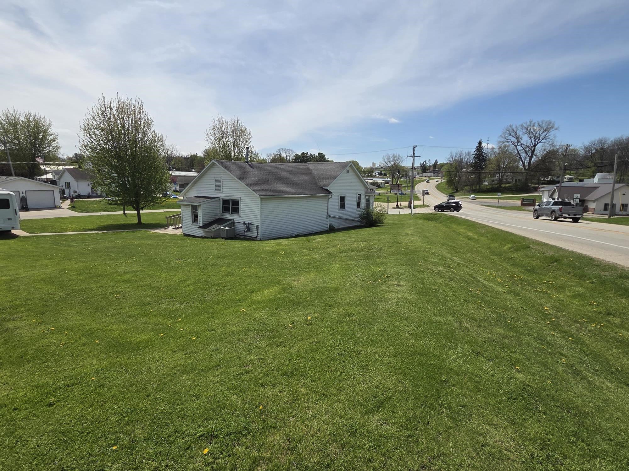 Photo 23 of 525 W Water Street, Shullsburg